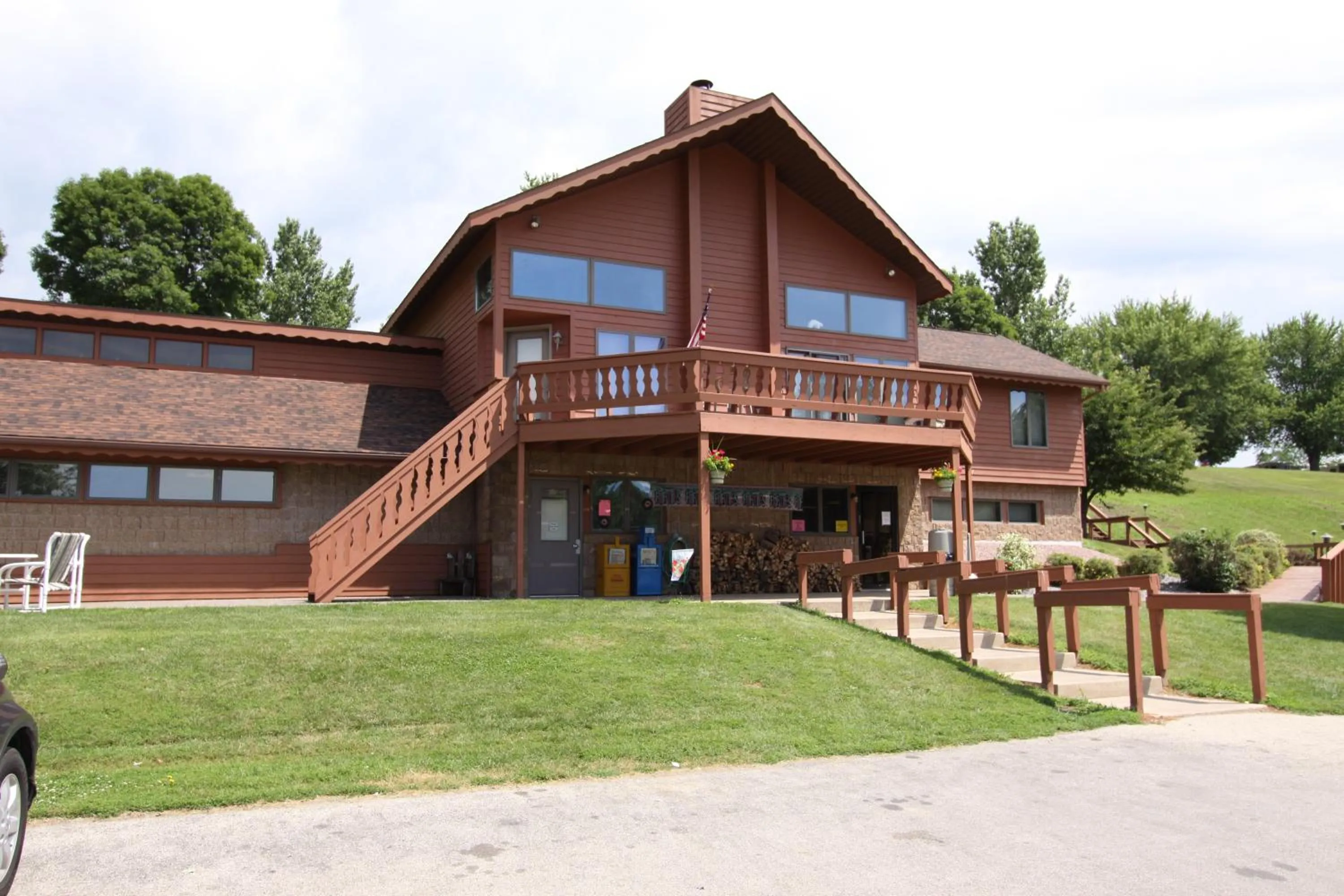 Neshonoc Lakeside Camping Resort