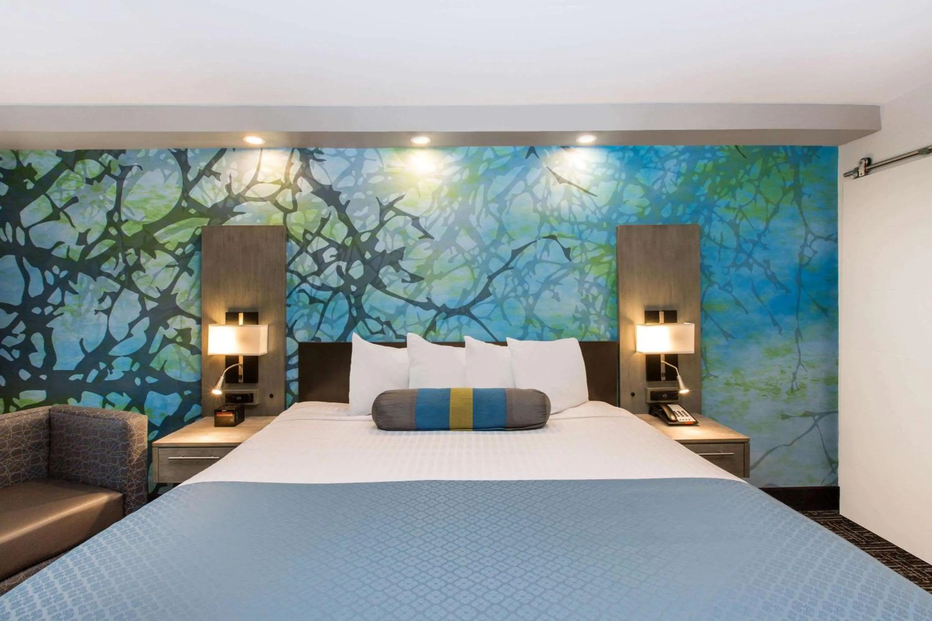 Photo of the whole room, Bed in Wingate by Wyndham Goodlettsville