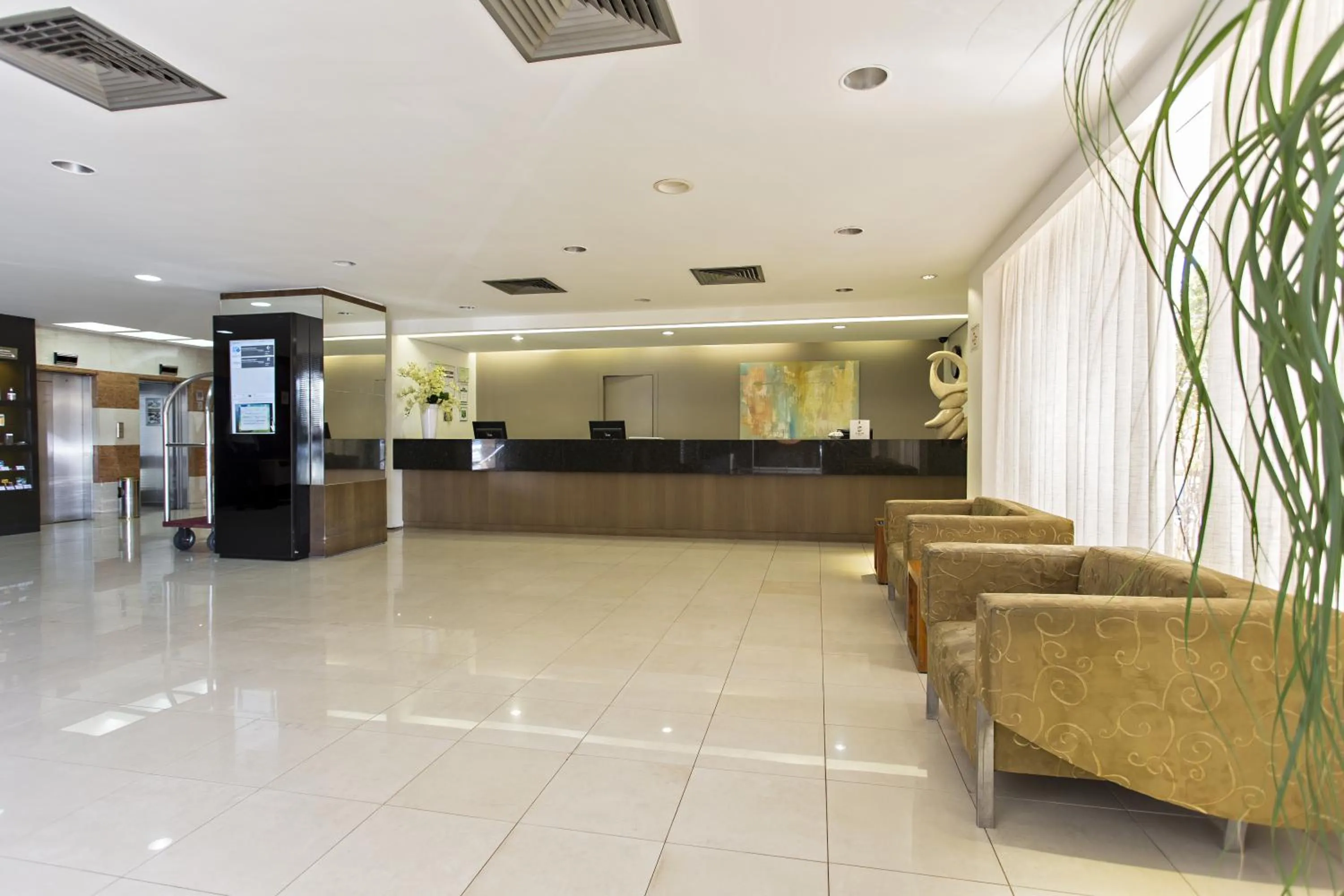 Lobby or reception in Black Stream Hotel