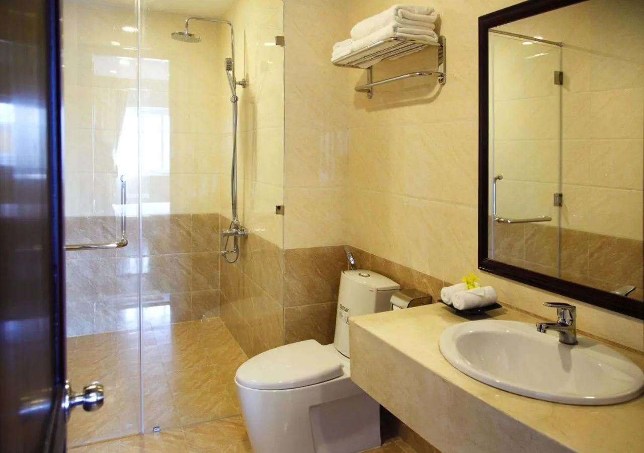 Shower in Legacy Riverside Da Nang