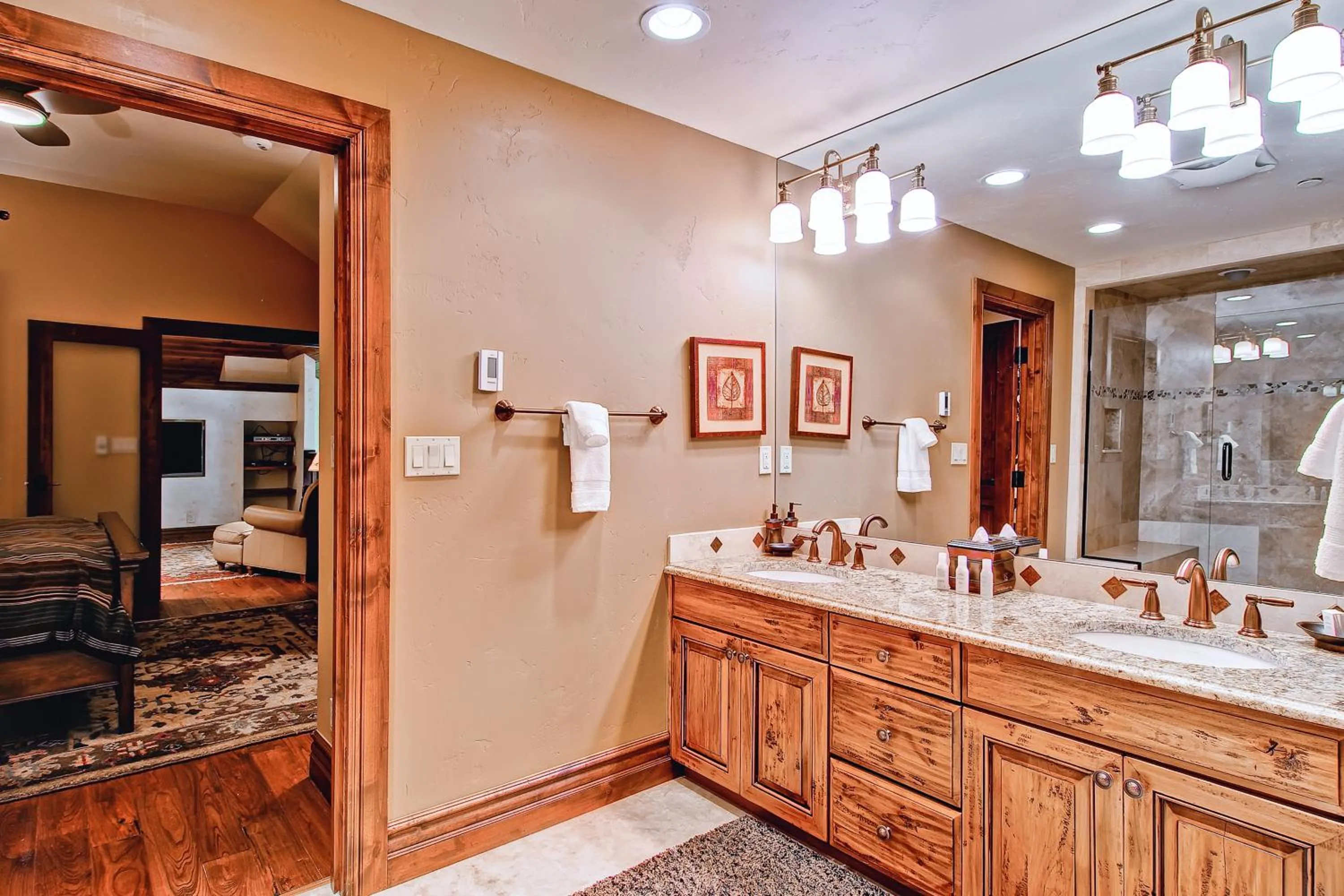 Bathroom in Highlands Lodge #107