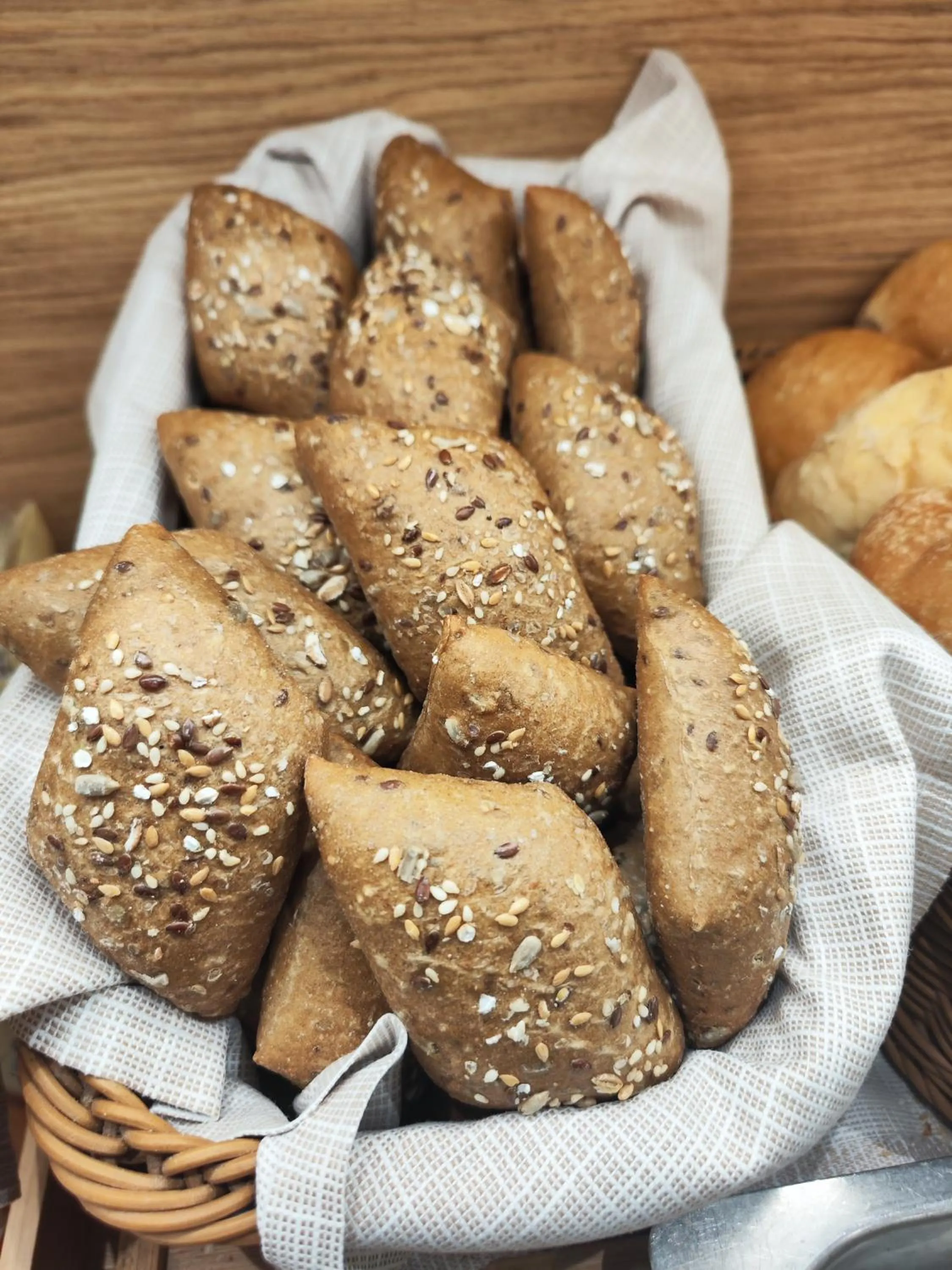 Breakfast in Hotel Calinferno