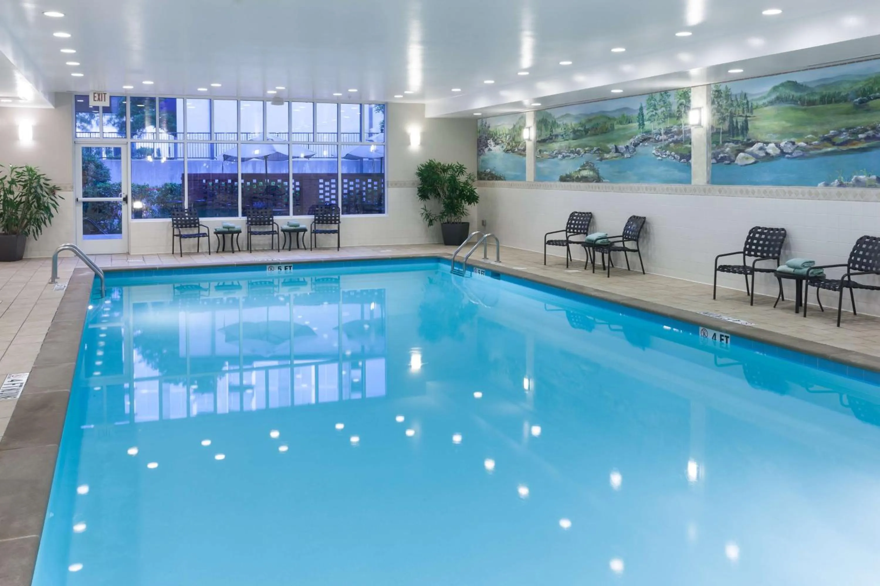 Pool view in Hilton Garden Inn Nashville Vanderbilt