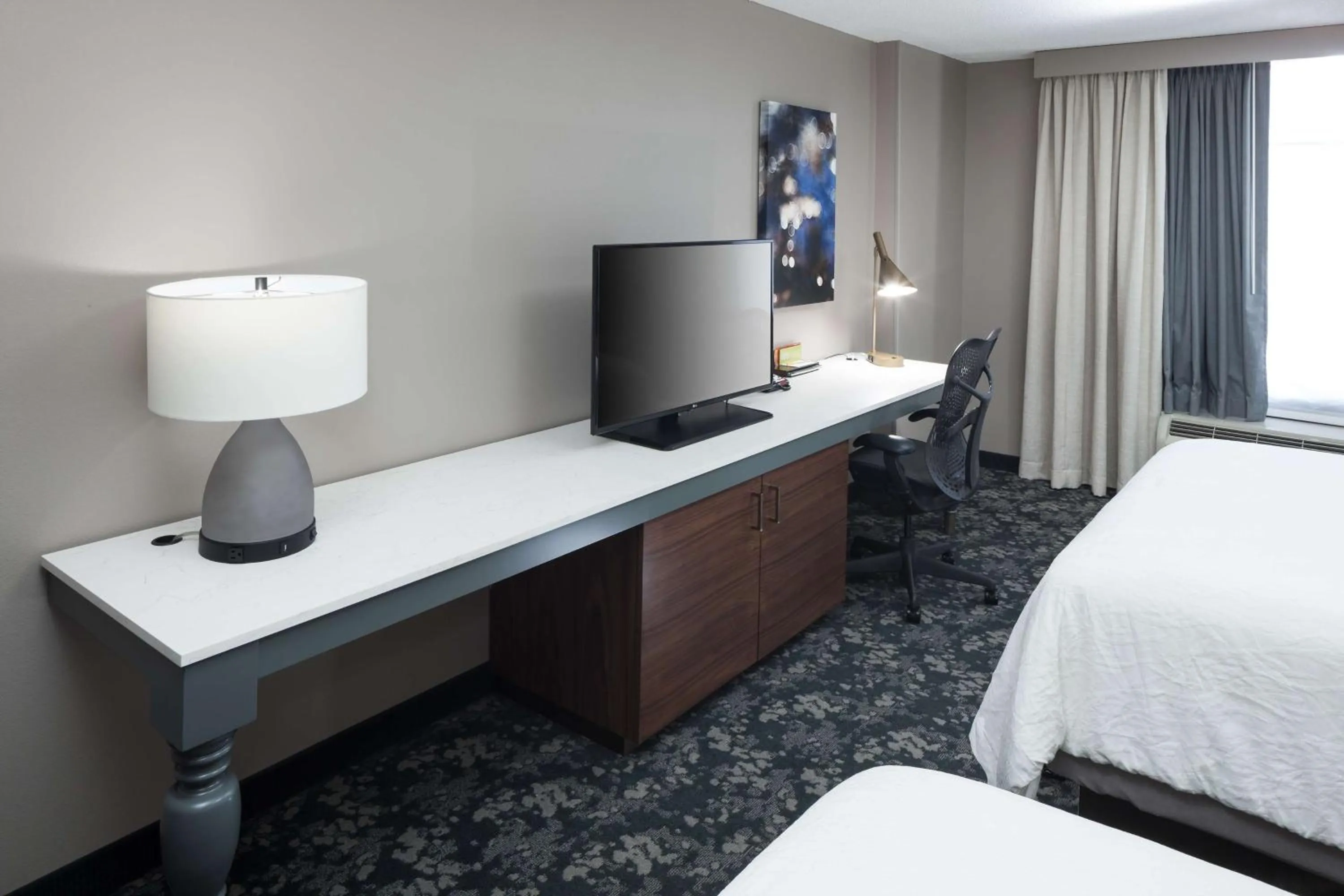 Bed in Hilton Garden Inn Nashville Vanderbilt