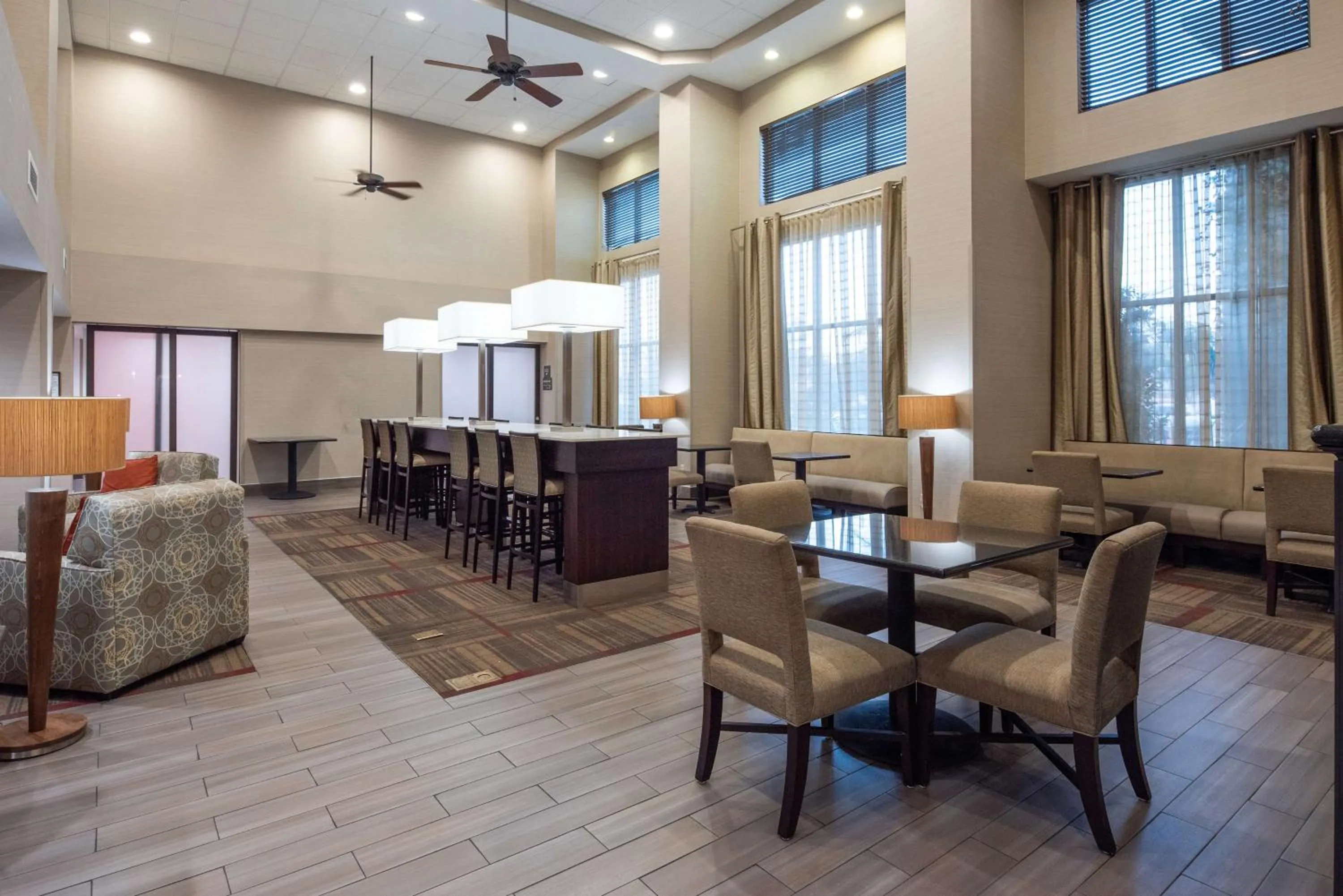 Lobby or reception in Hampton Inn & Suites Banning/Beaumont