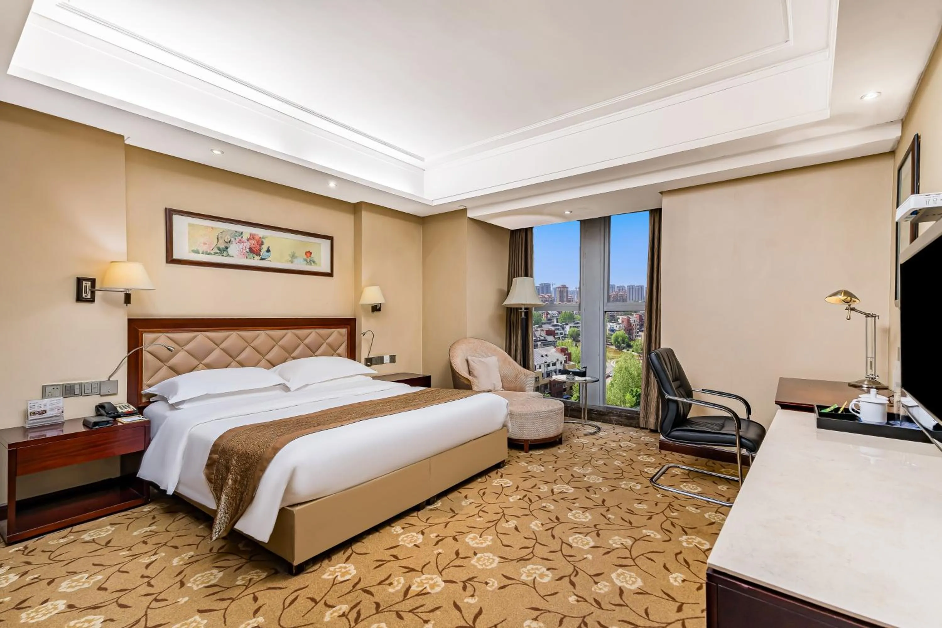 Bed in Langfang Arcadia International Hotel