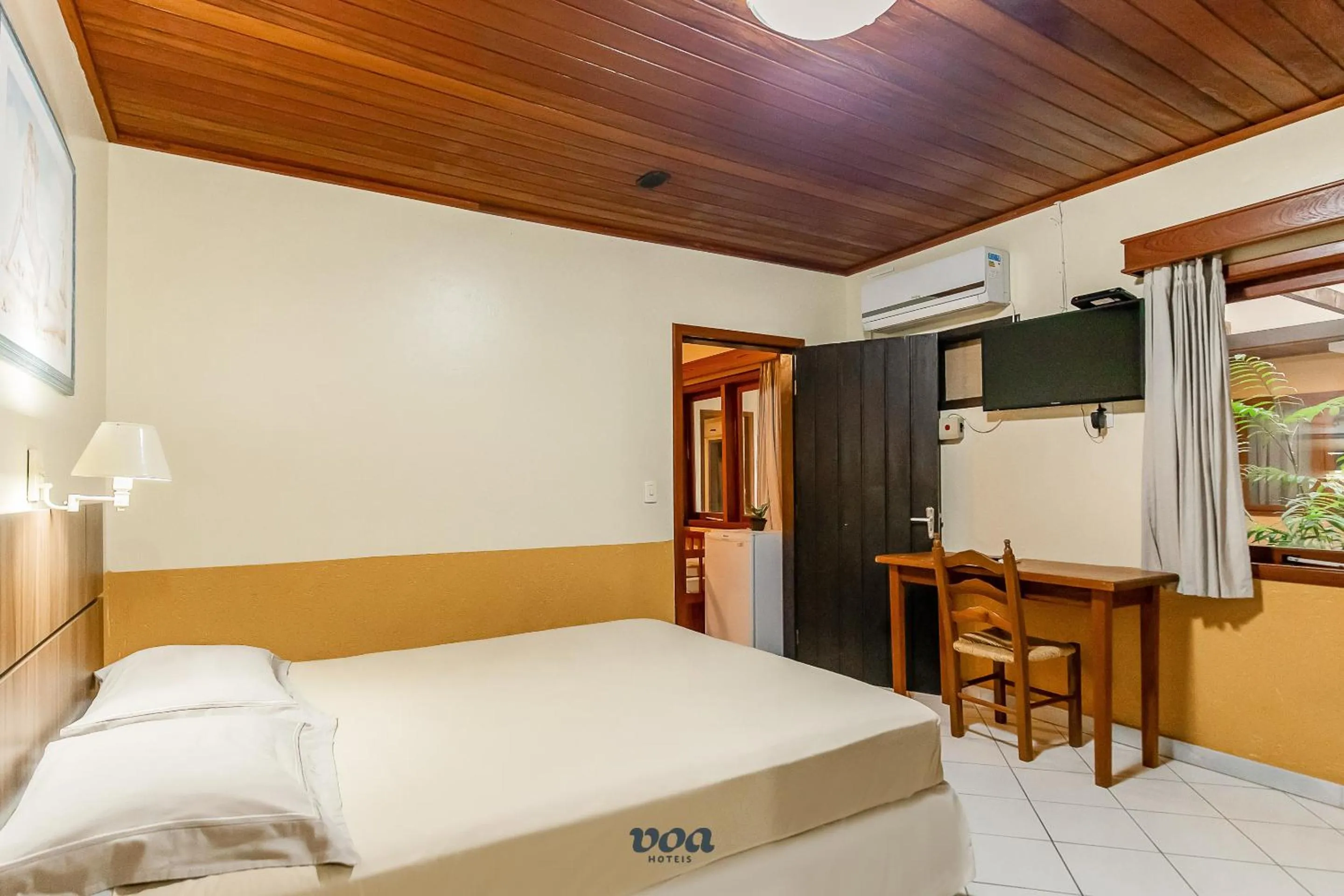 Bedroom, Bed in VOA Samuka Hotel