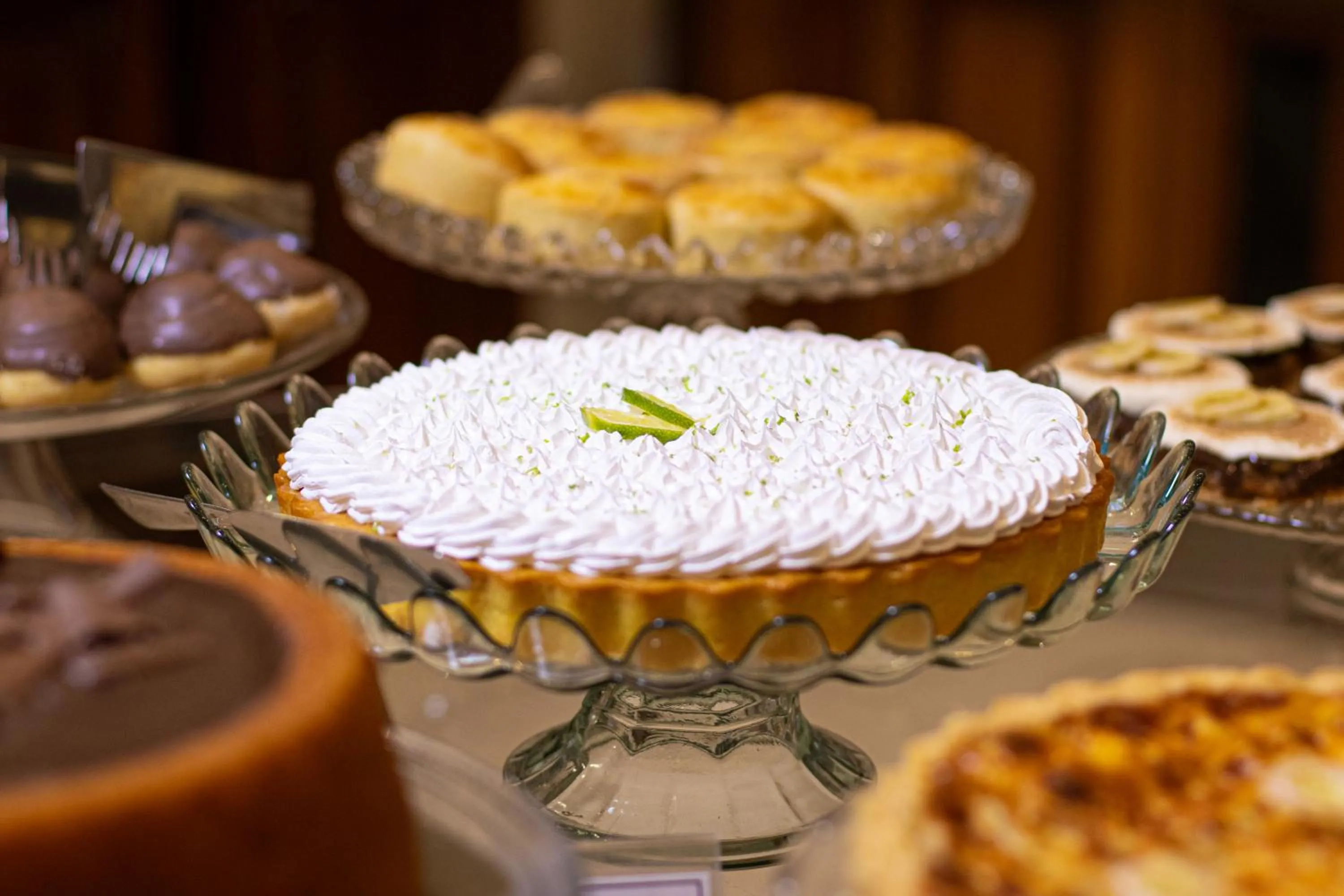 Food and drinks in Hotel Flat Petras Residence