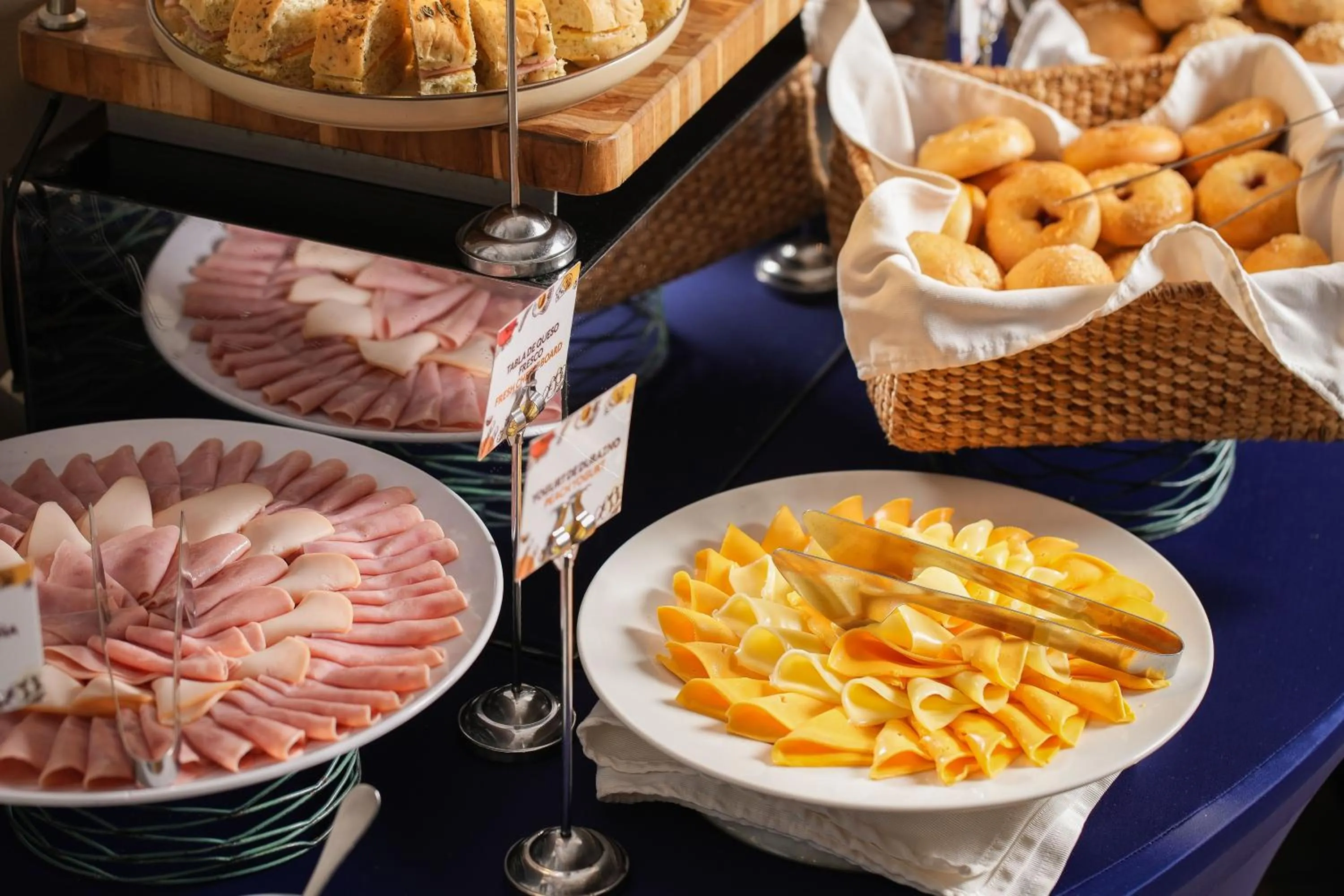 Buffet breakfast in Hotel Palace Guayaquil