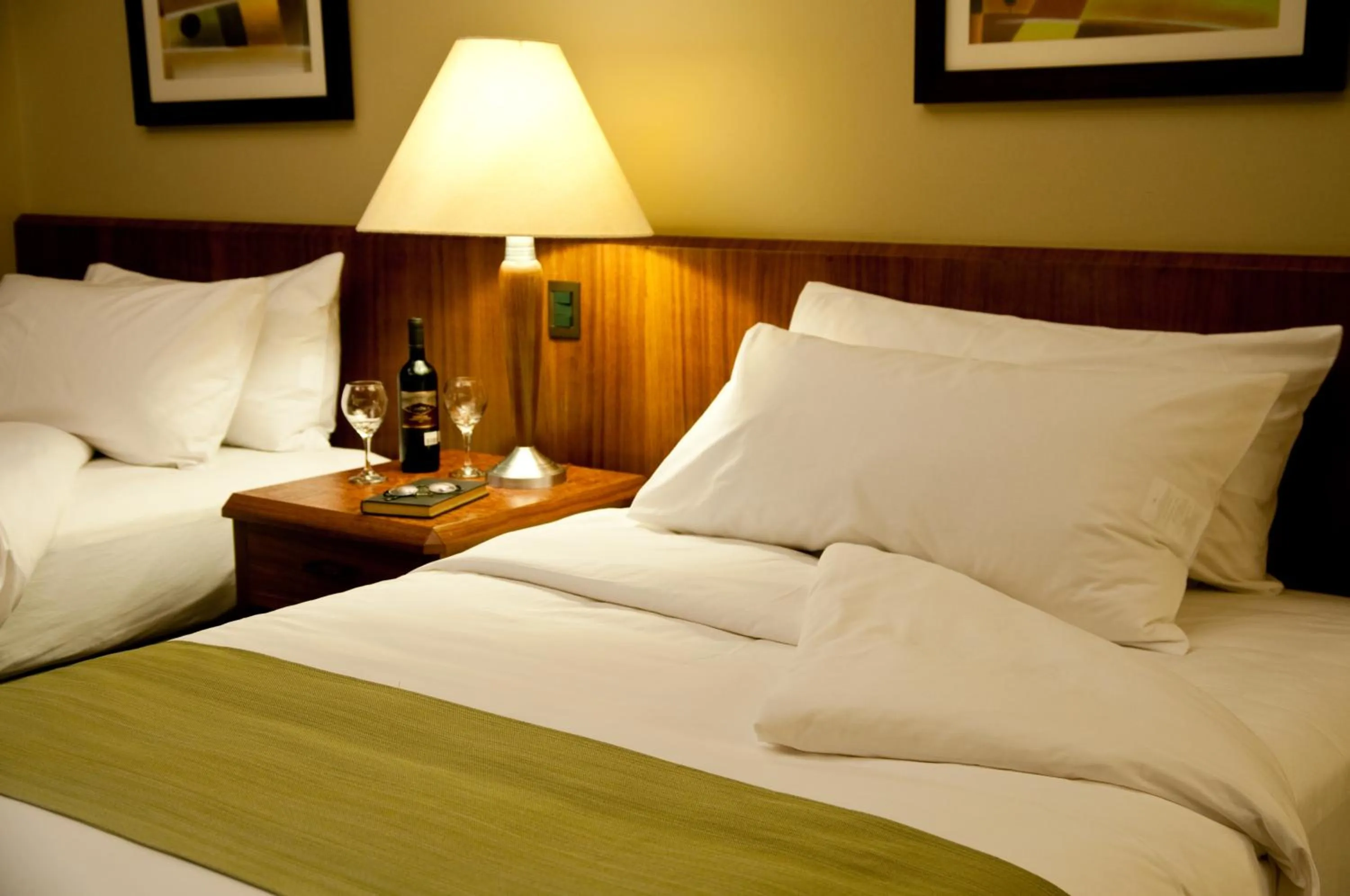 Bed in Hotel Palace Guayaquil