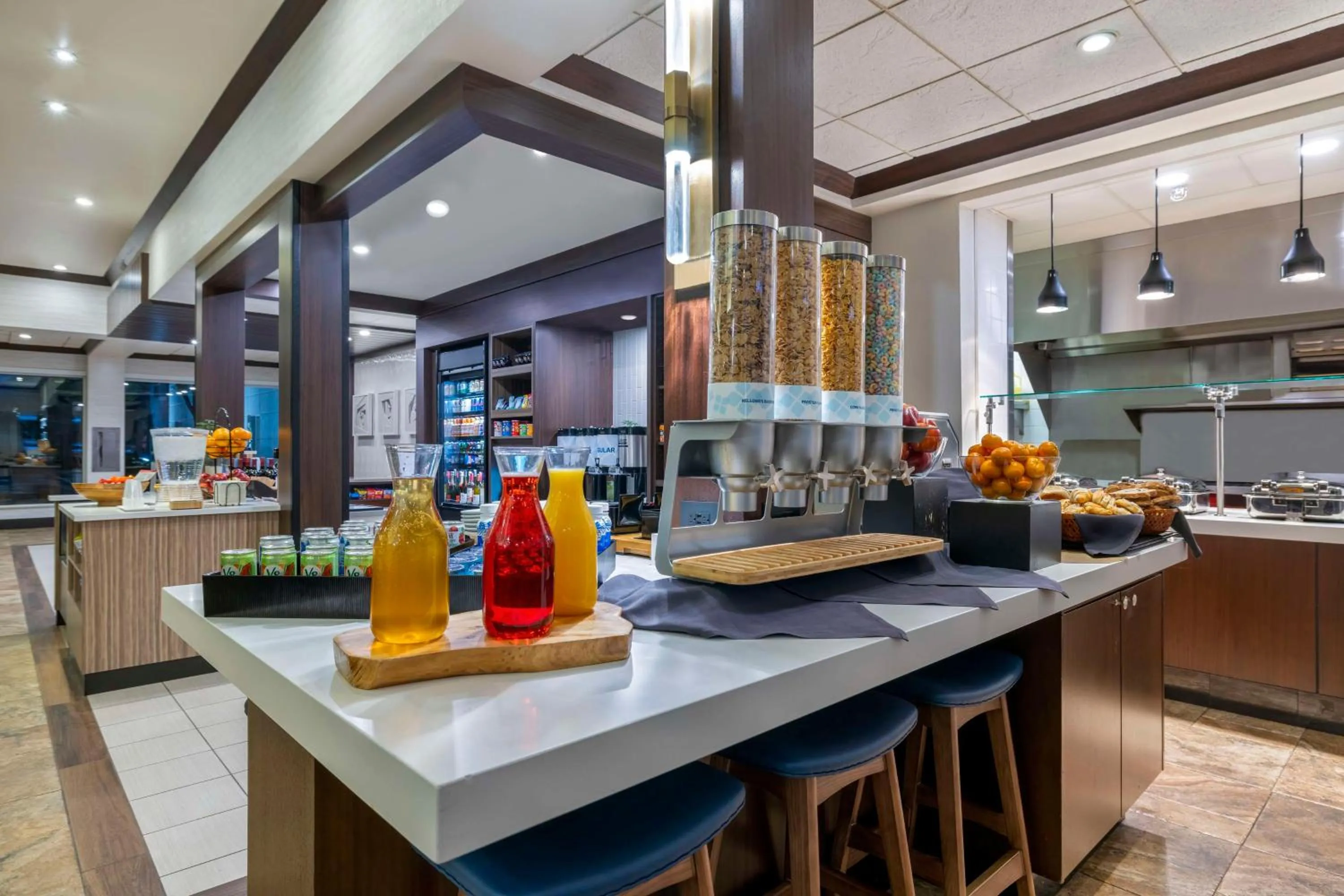 Breakfast in Hilton Garden Inn Boise Spectrum