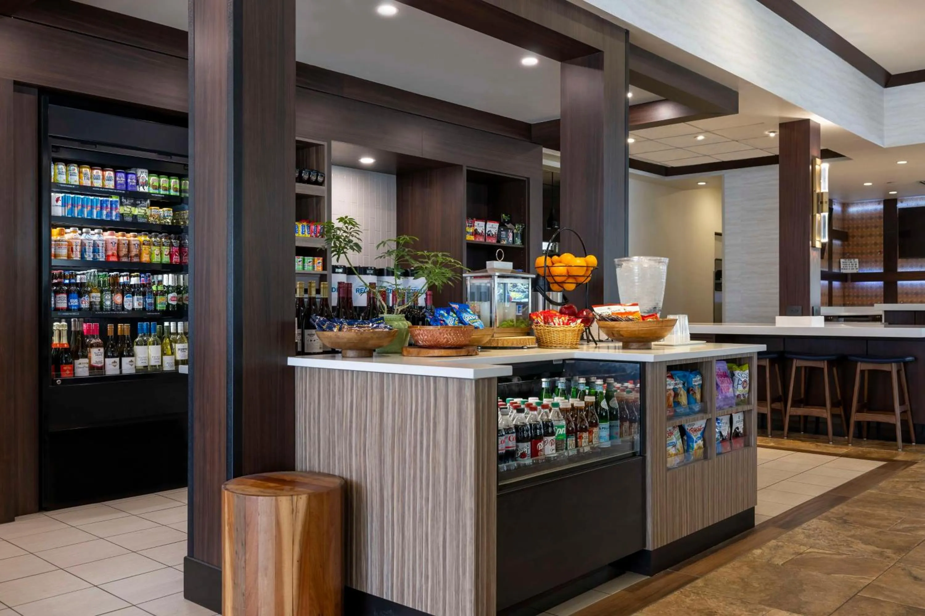 Restaurant/places to eat in Hilton Garden Inn Boise Spectrum