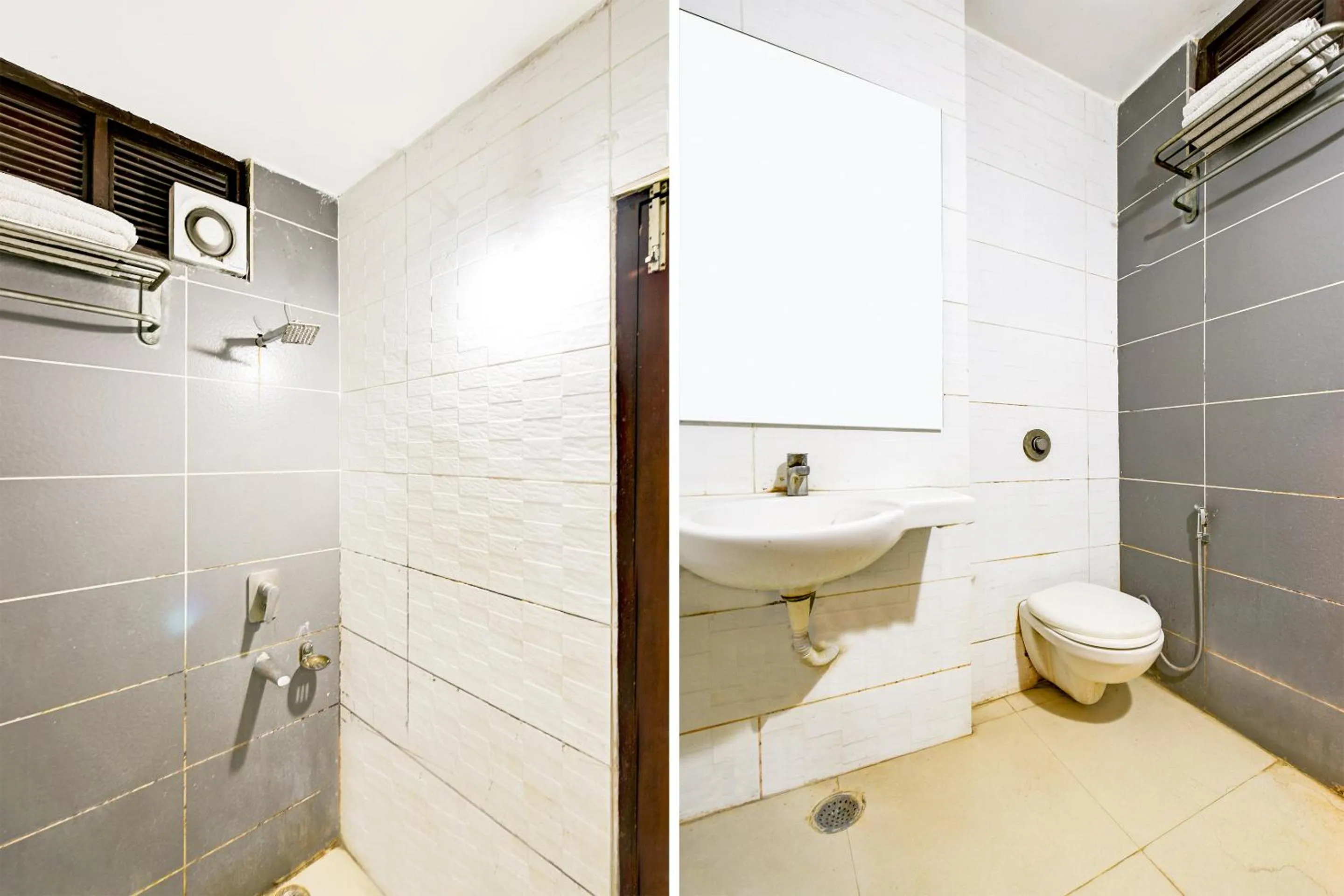 Bathroom in The Raj at New Delhi Railway Station