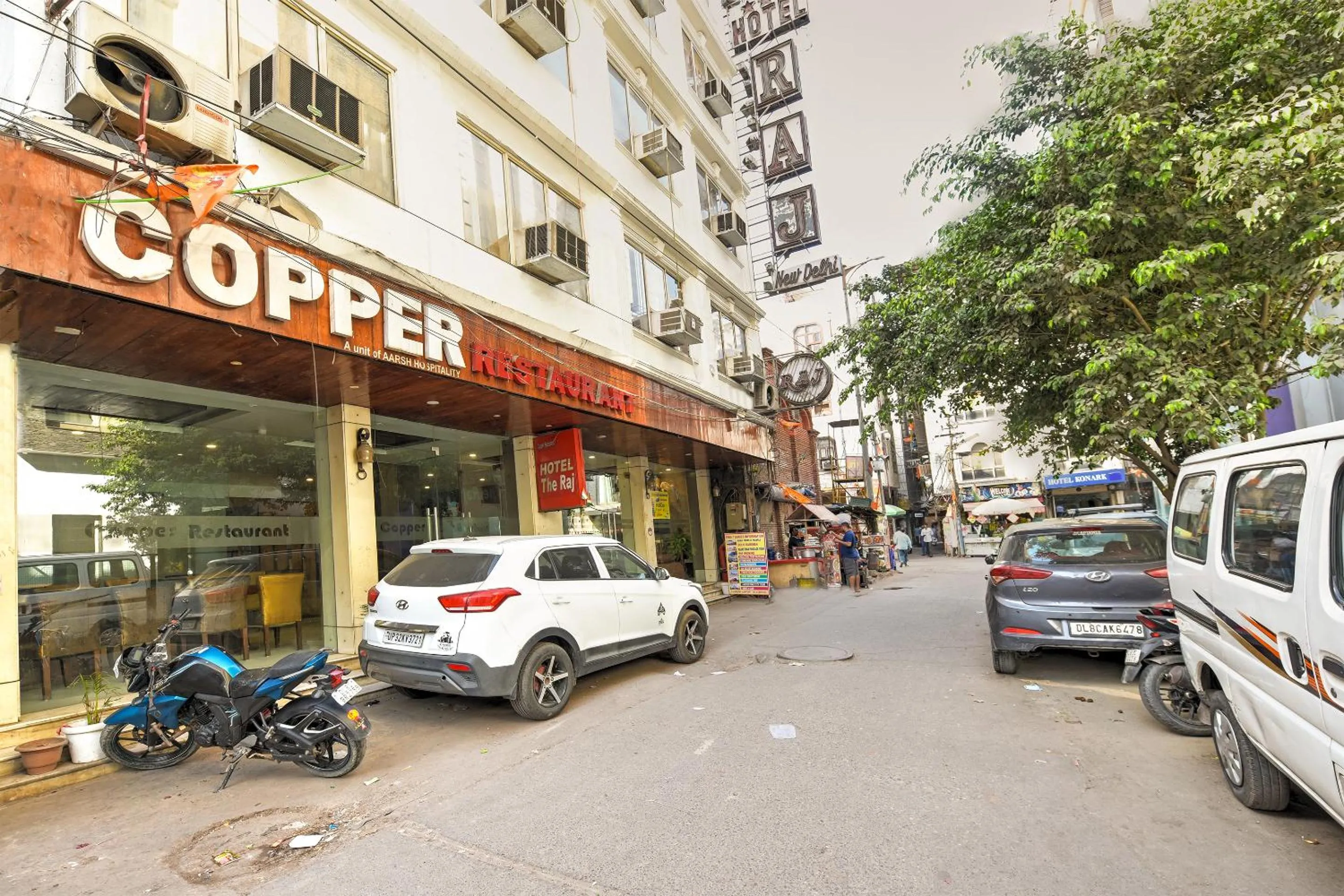 Property building in The Raj at New Delhi Railway Station