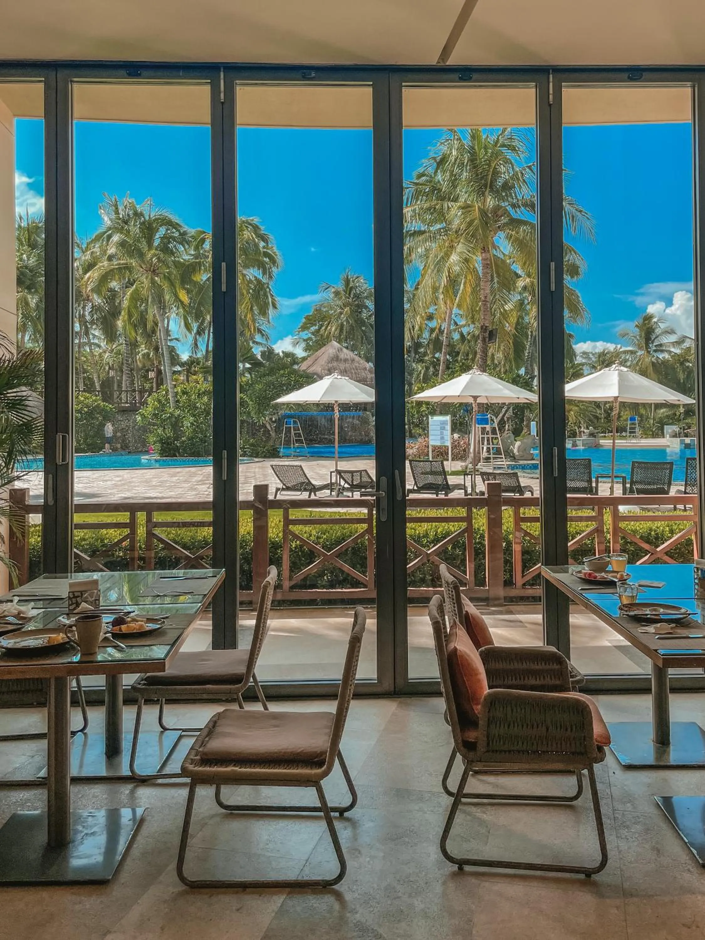 Restaurant/places to eat in Holiday Inn Resort Sanya Bay by IHG