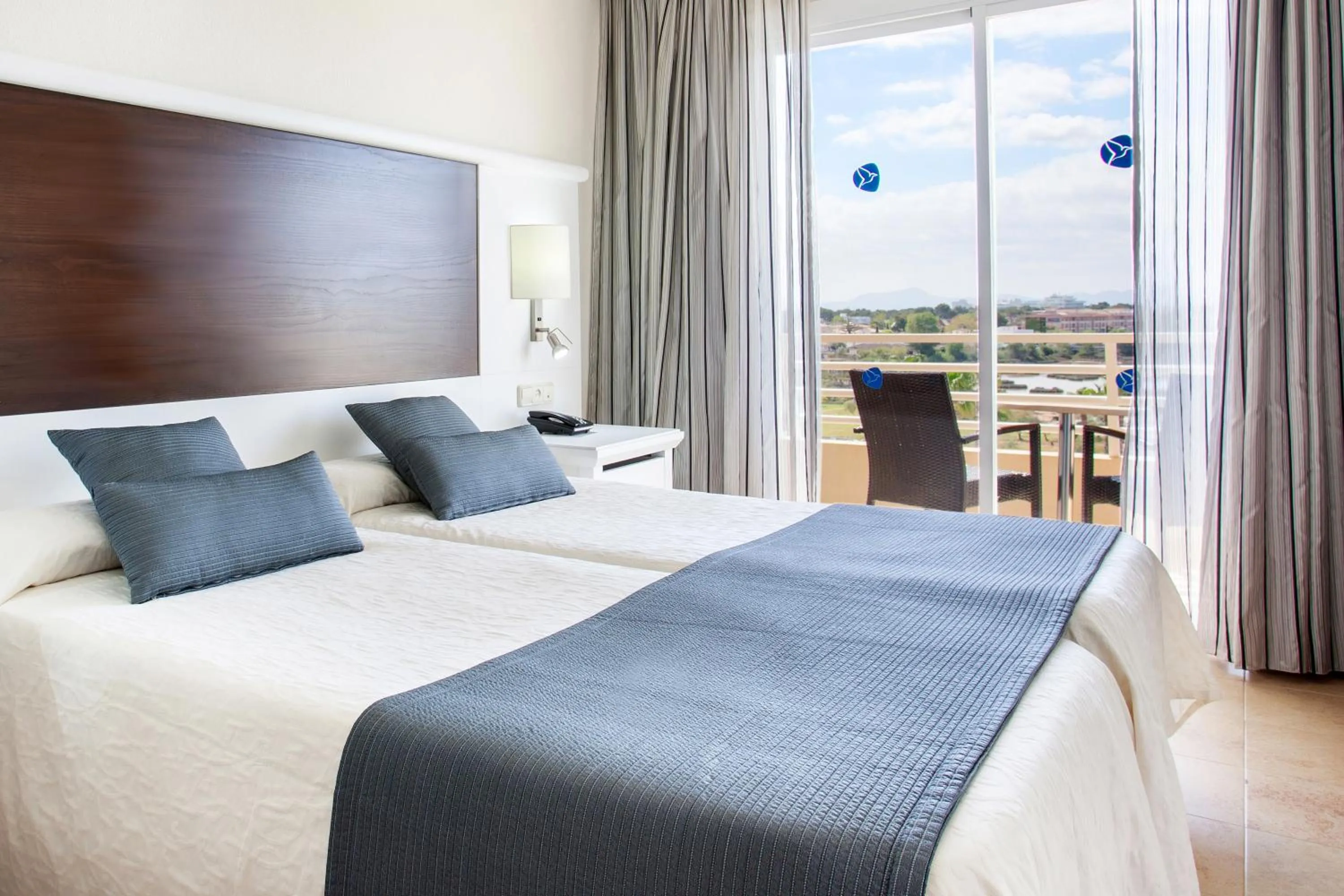 Bedroom, Bed in Grupotel Amapola