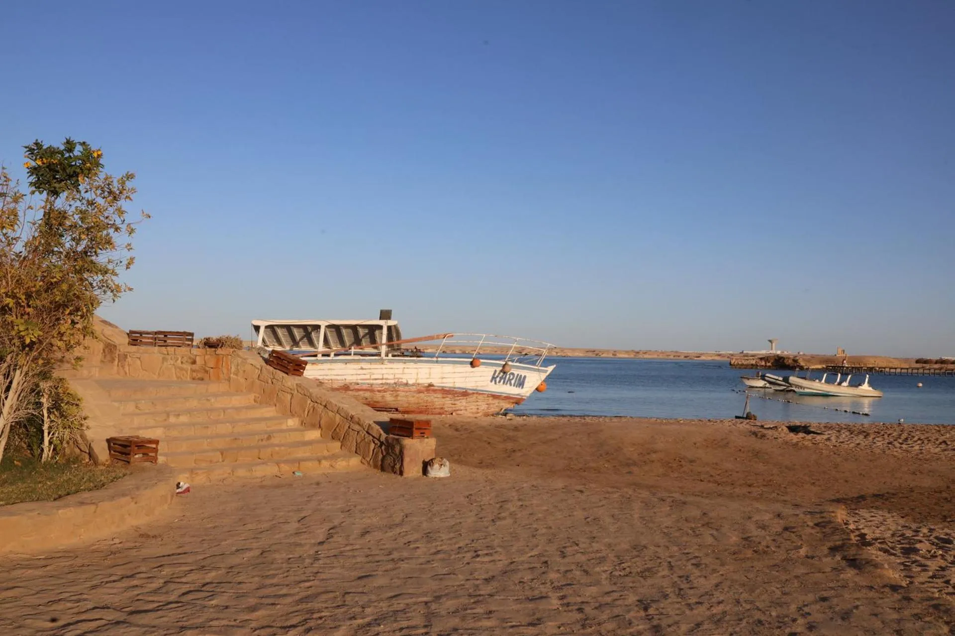 Sharm El Naga Resort and Diving Center