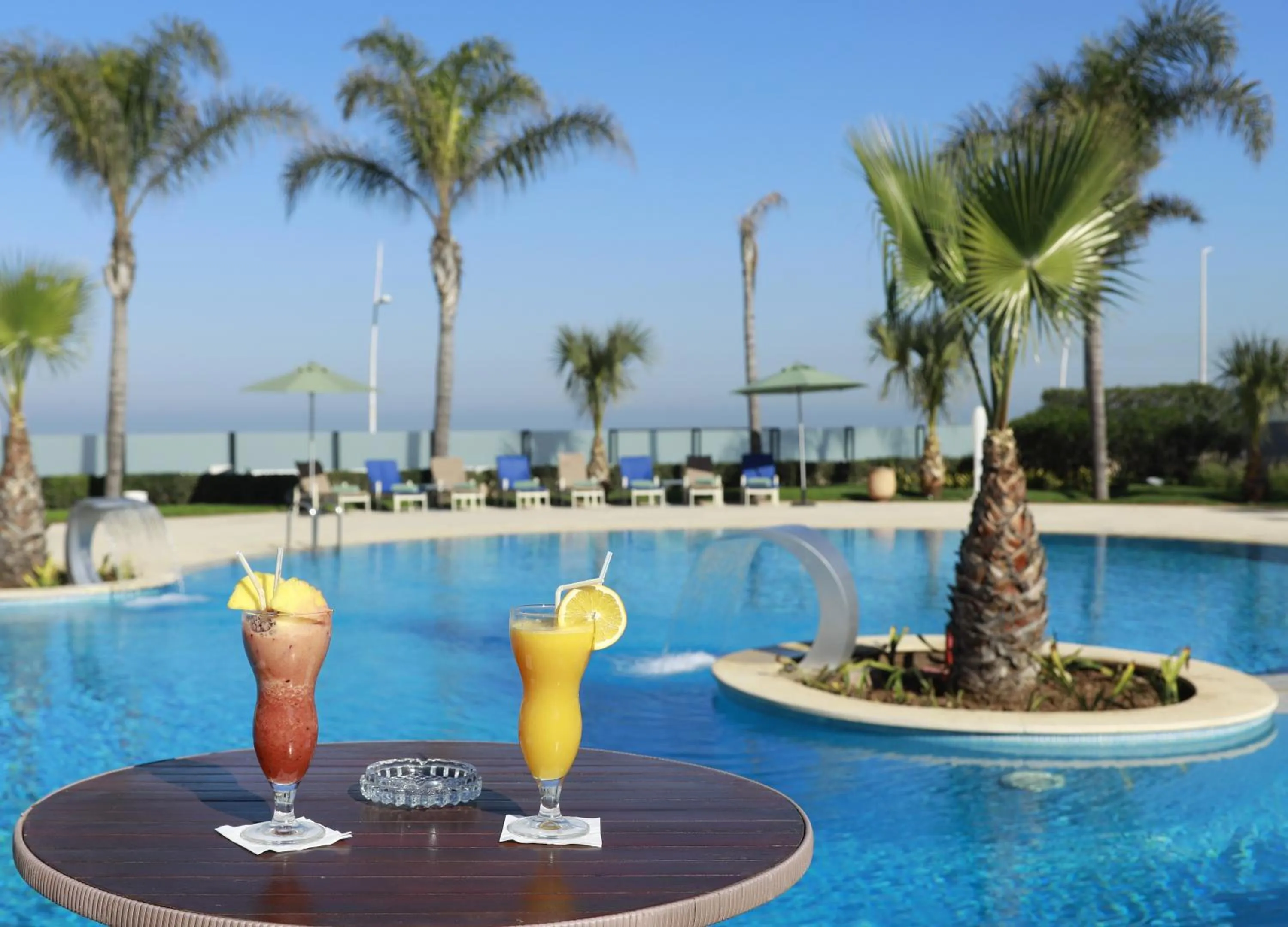 Swimming pool in Avanti Mohammedia Hotel