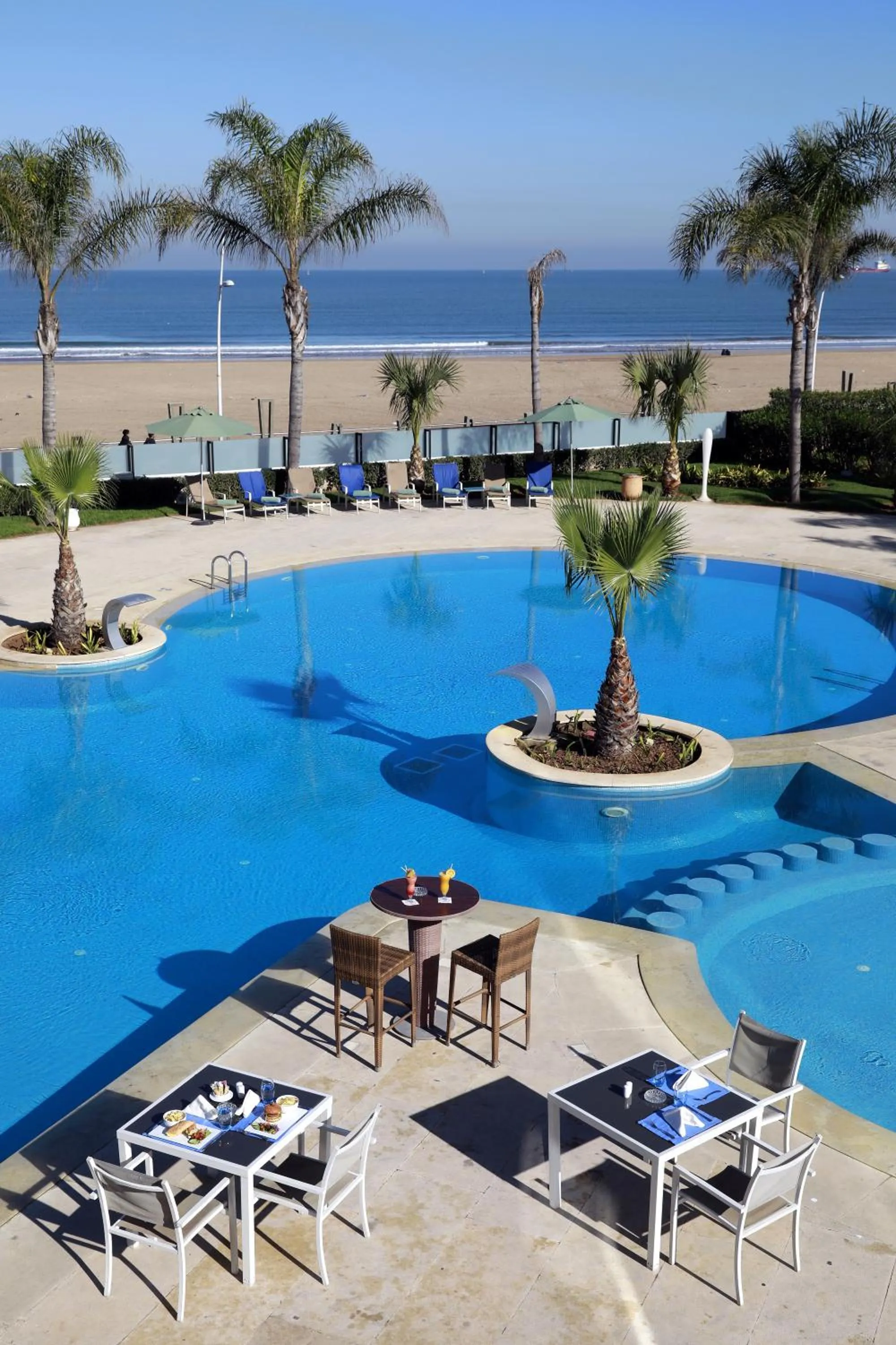 Swimming pool in Avanti Mohammedia Hotel