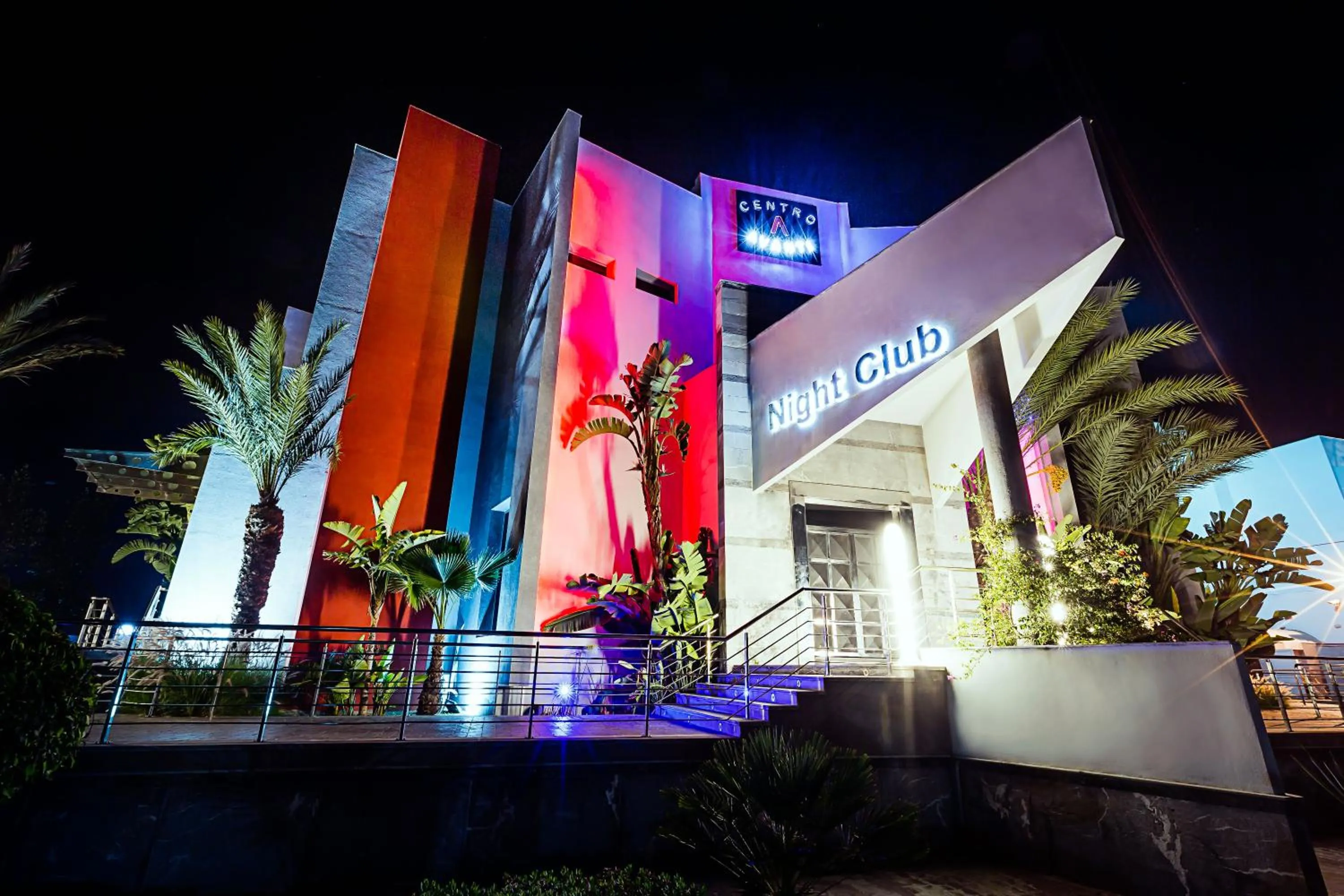 Nightclub / DJ in Avanti Mohammedia Hotel