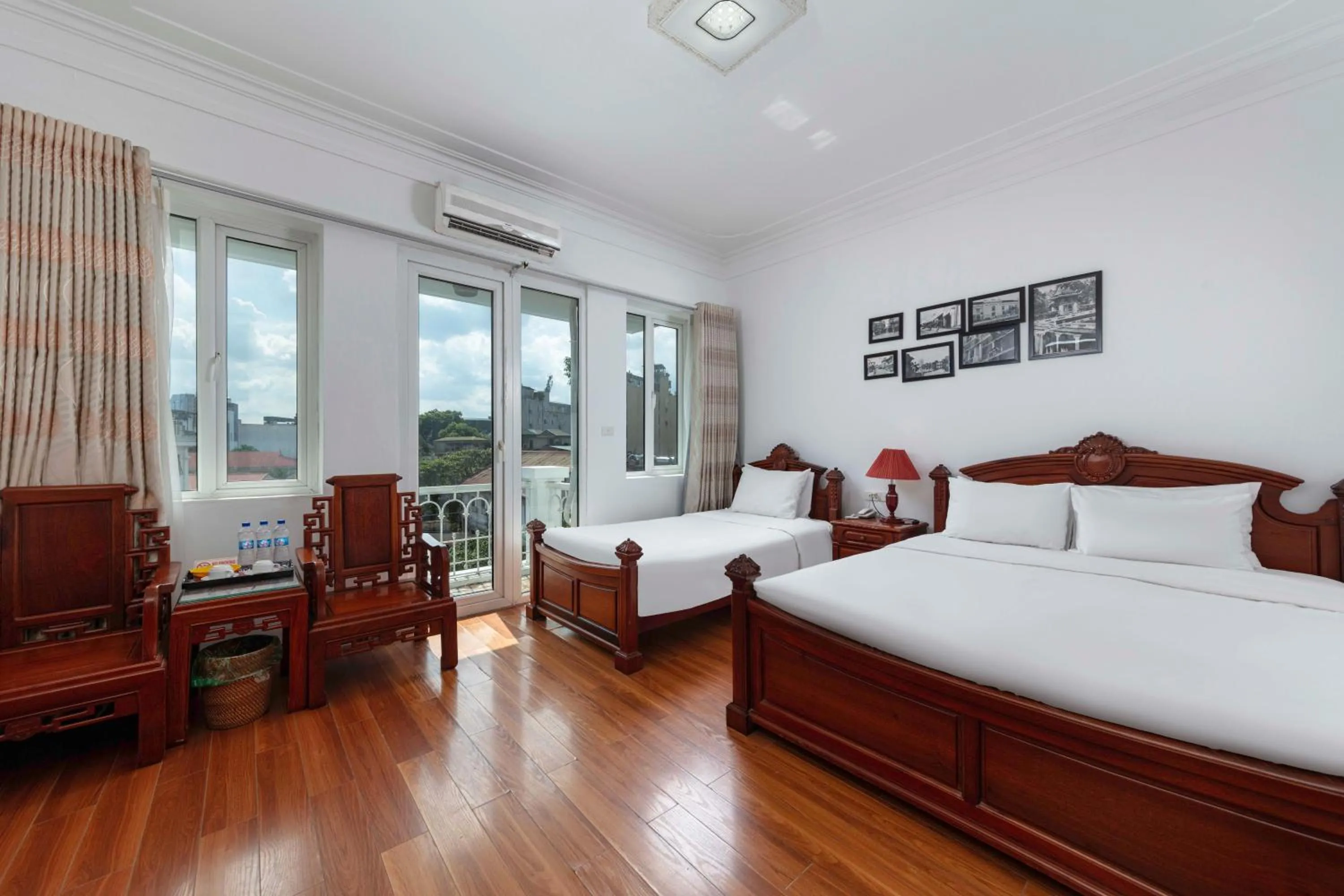 Bed in Phoenix Palace Hotel Hanoi