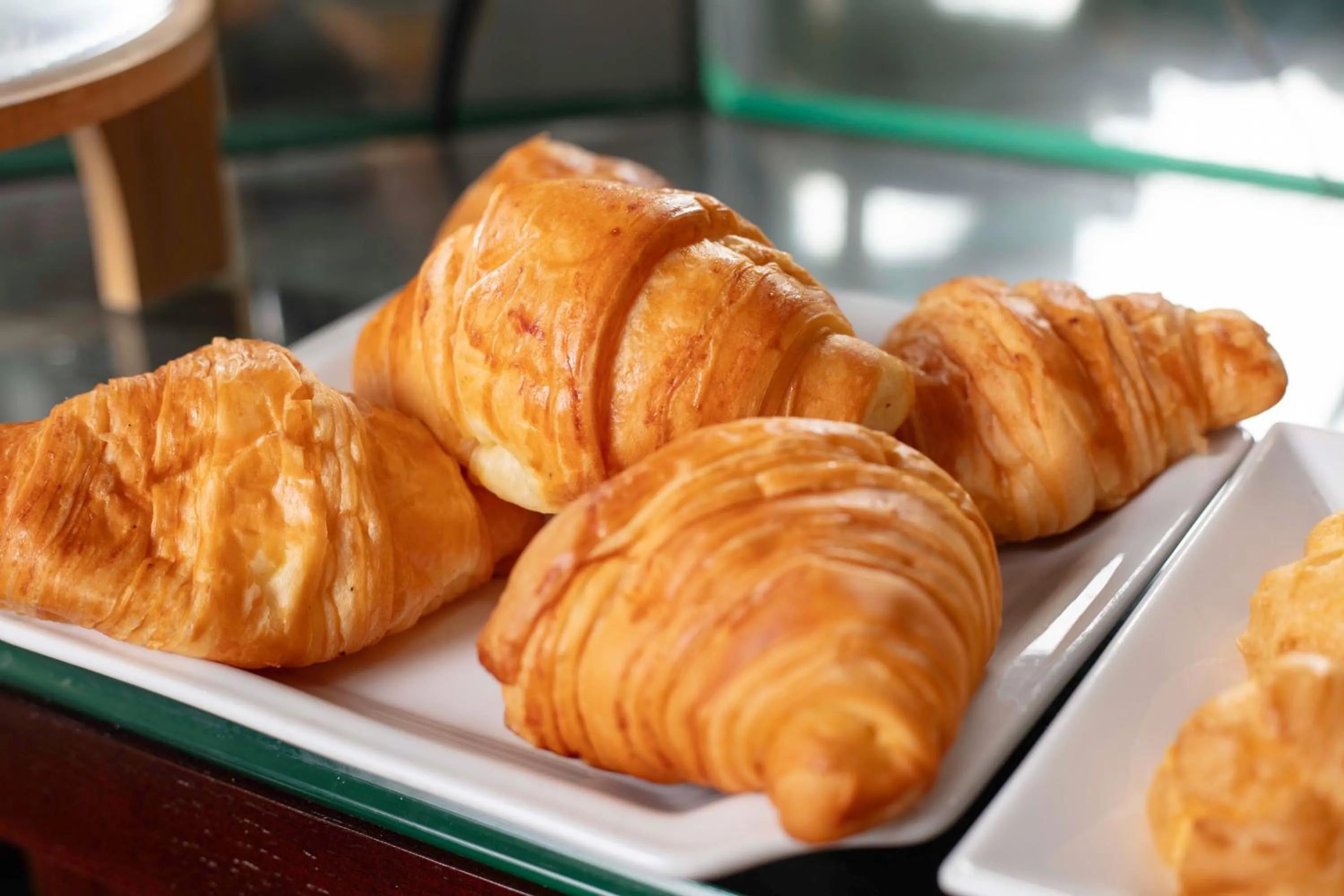 Food and drinks in Phoenix Palace Hotel Hanoi