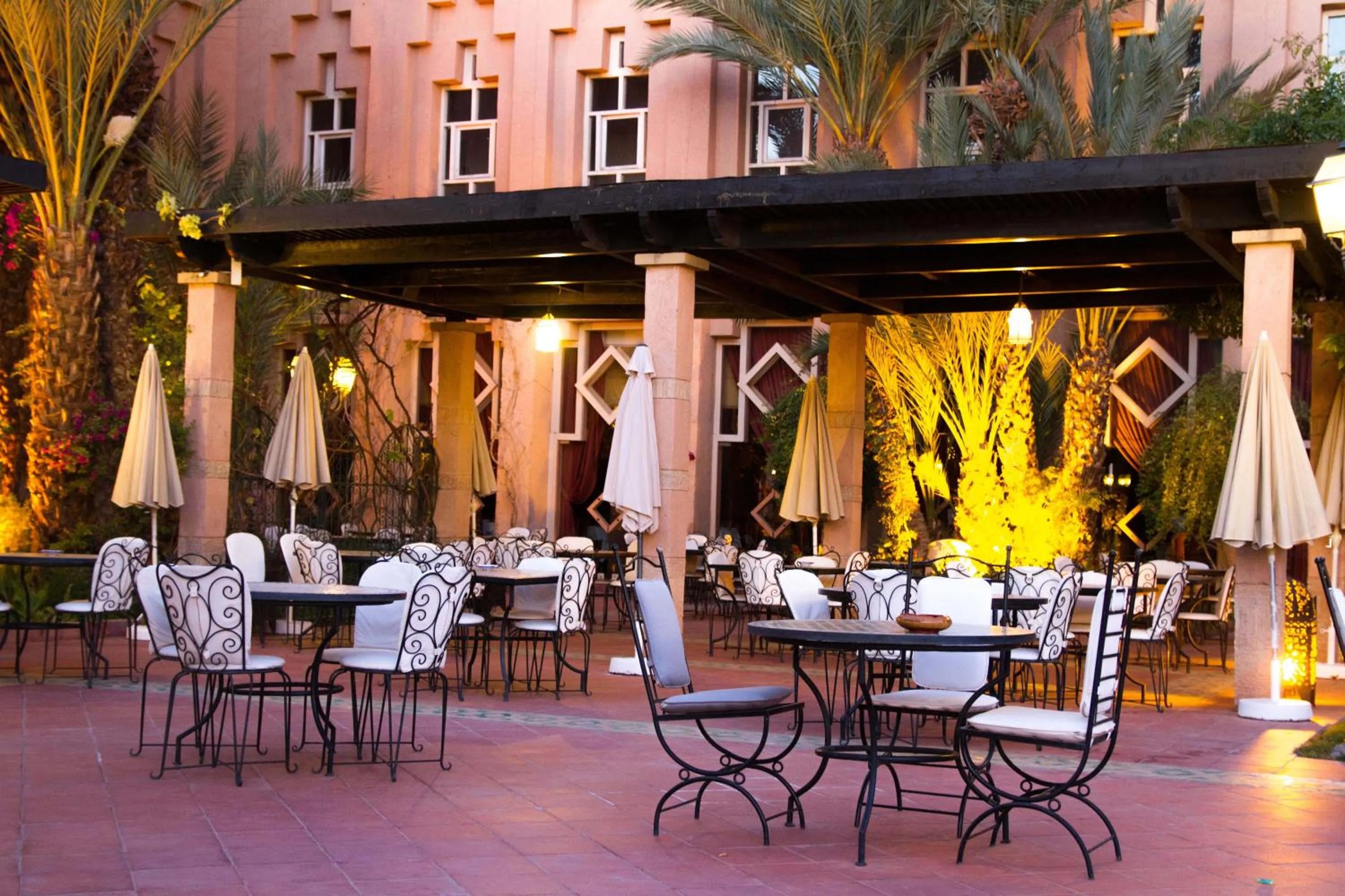 Restaurant/places to eat in Berbère Palace