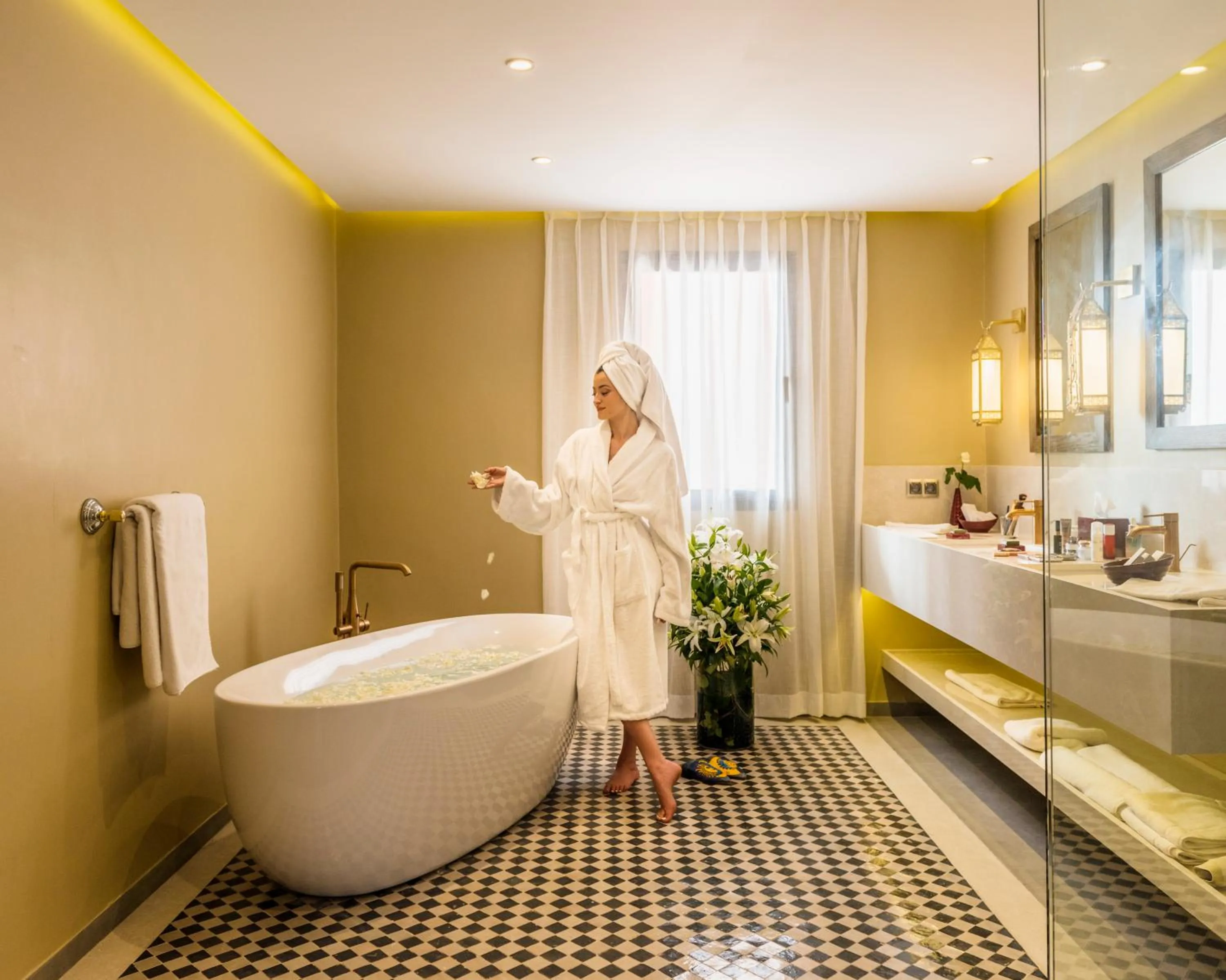 Bath in Berbère Palace