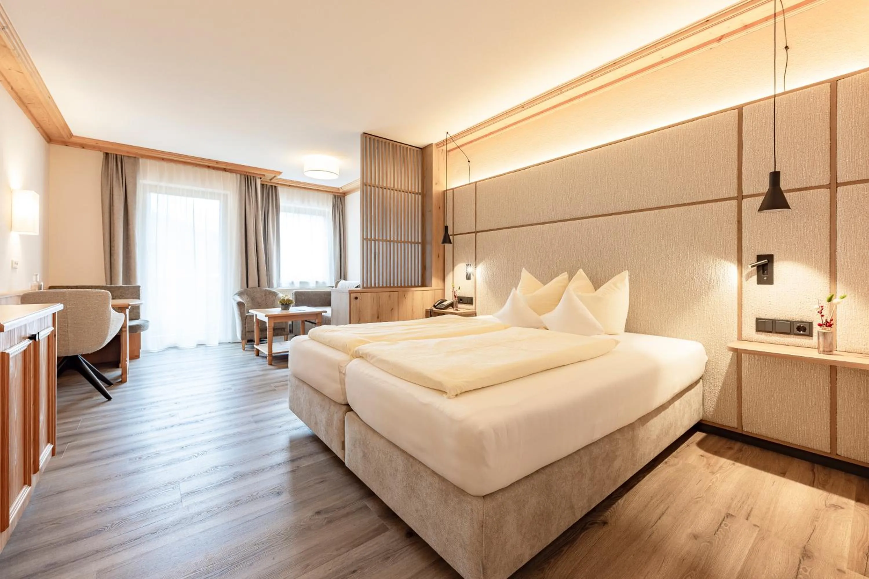 Photo of the whole room, Bed in Aktiv & Vitalhotel Bergcristall