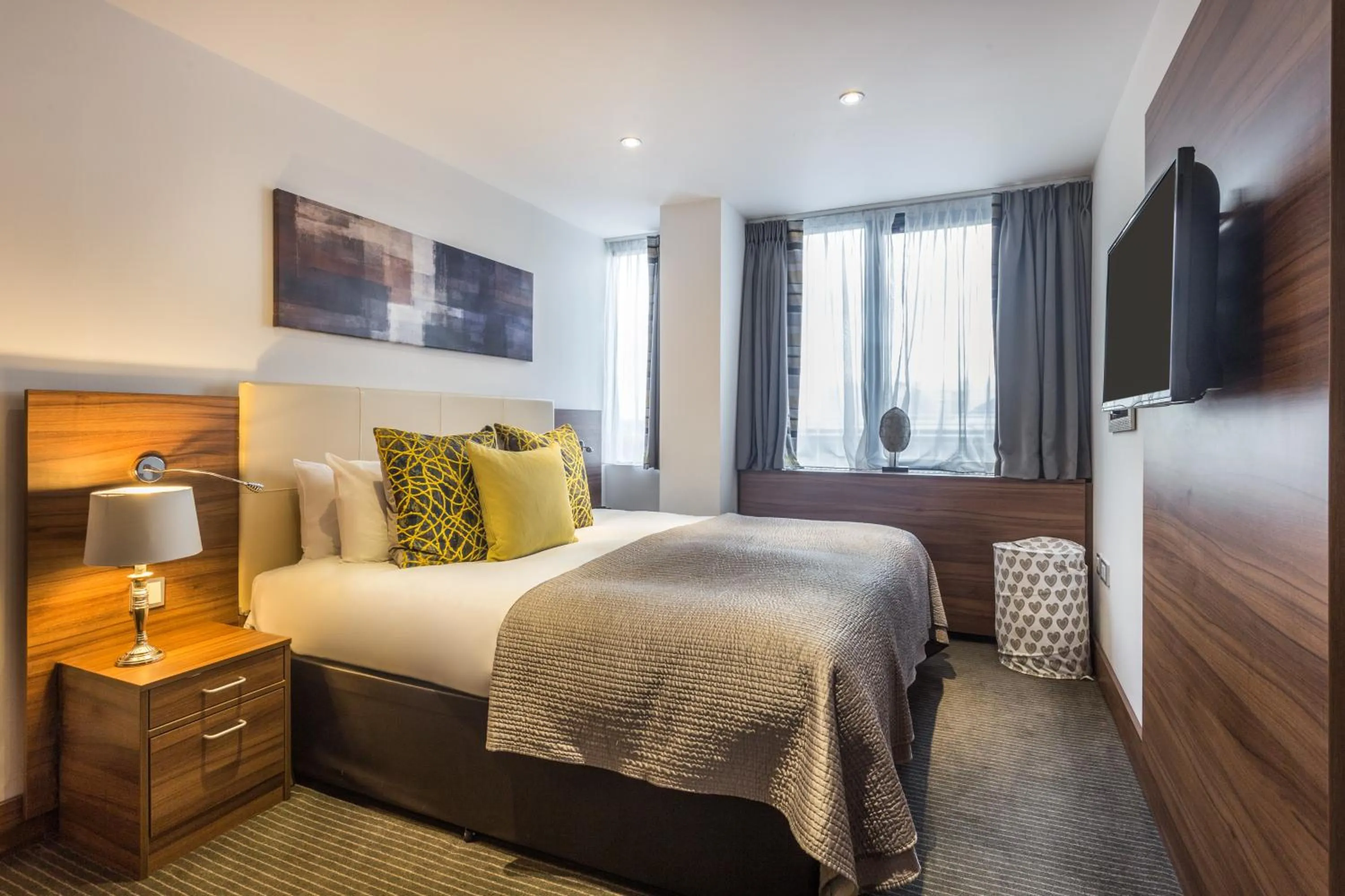 Photo of the whole room, Bed in Livin' Serviced Apartments