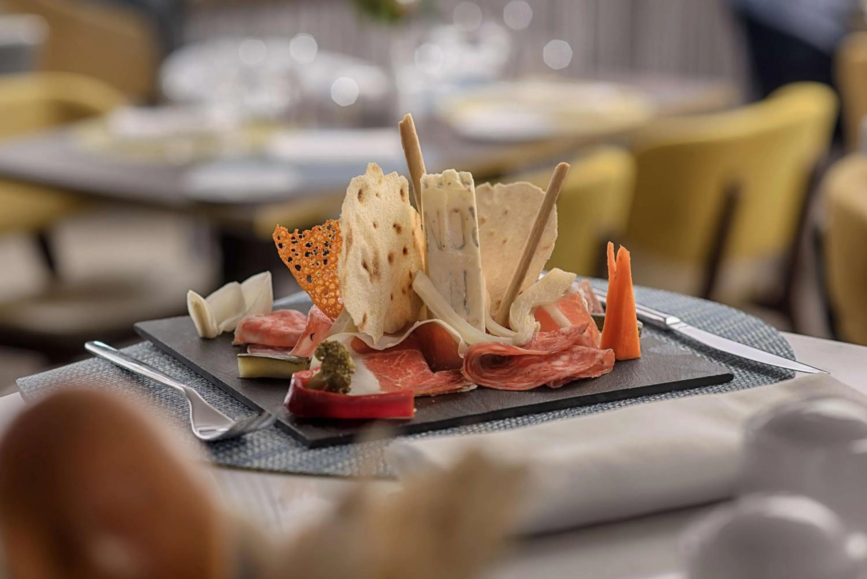 Restaurant/places to eat in Avani Rio Novo Venice Hotel