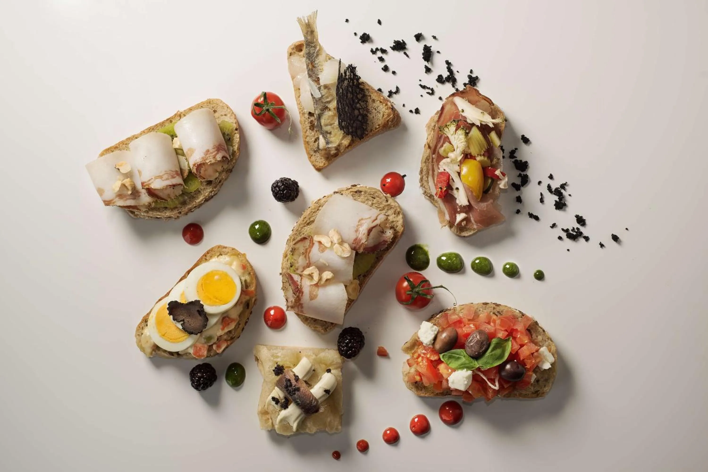 Restaurant/places to eat in Avani Rio Novo Venice Hotel