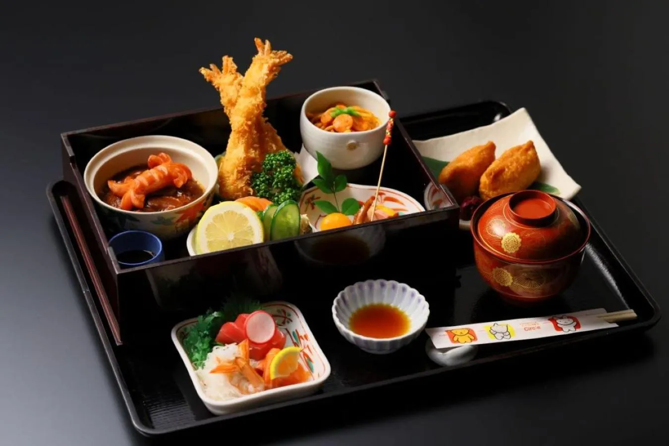 Meals in Yukairo Kikuya