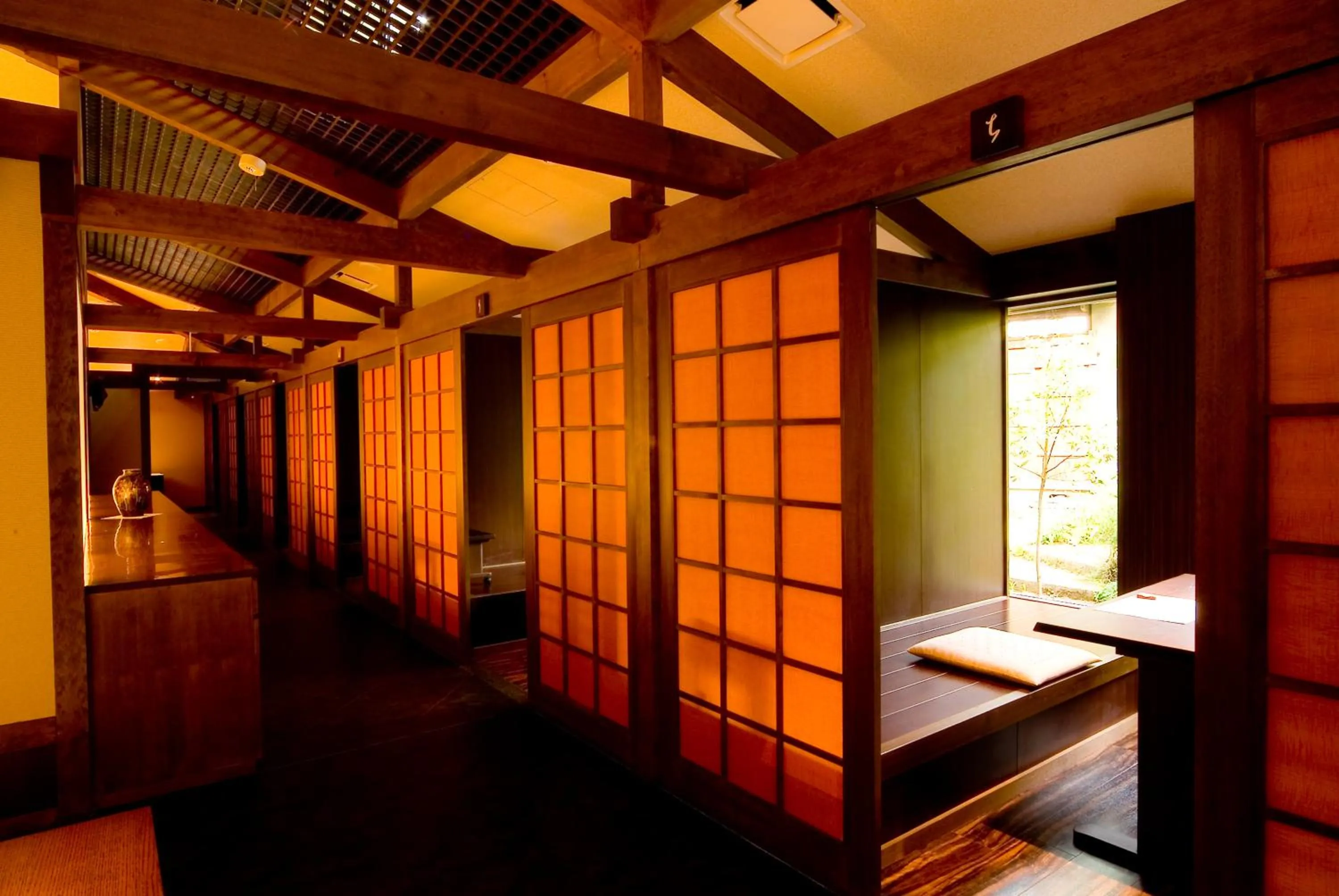 Restaurant/places to eat in Yukairo Kikuya