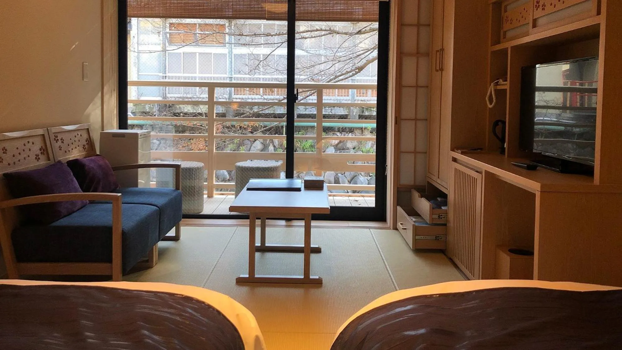 River view in Yukairo Kikuya