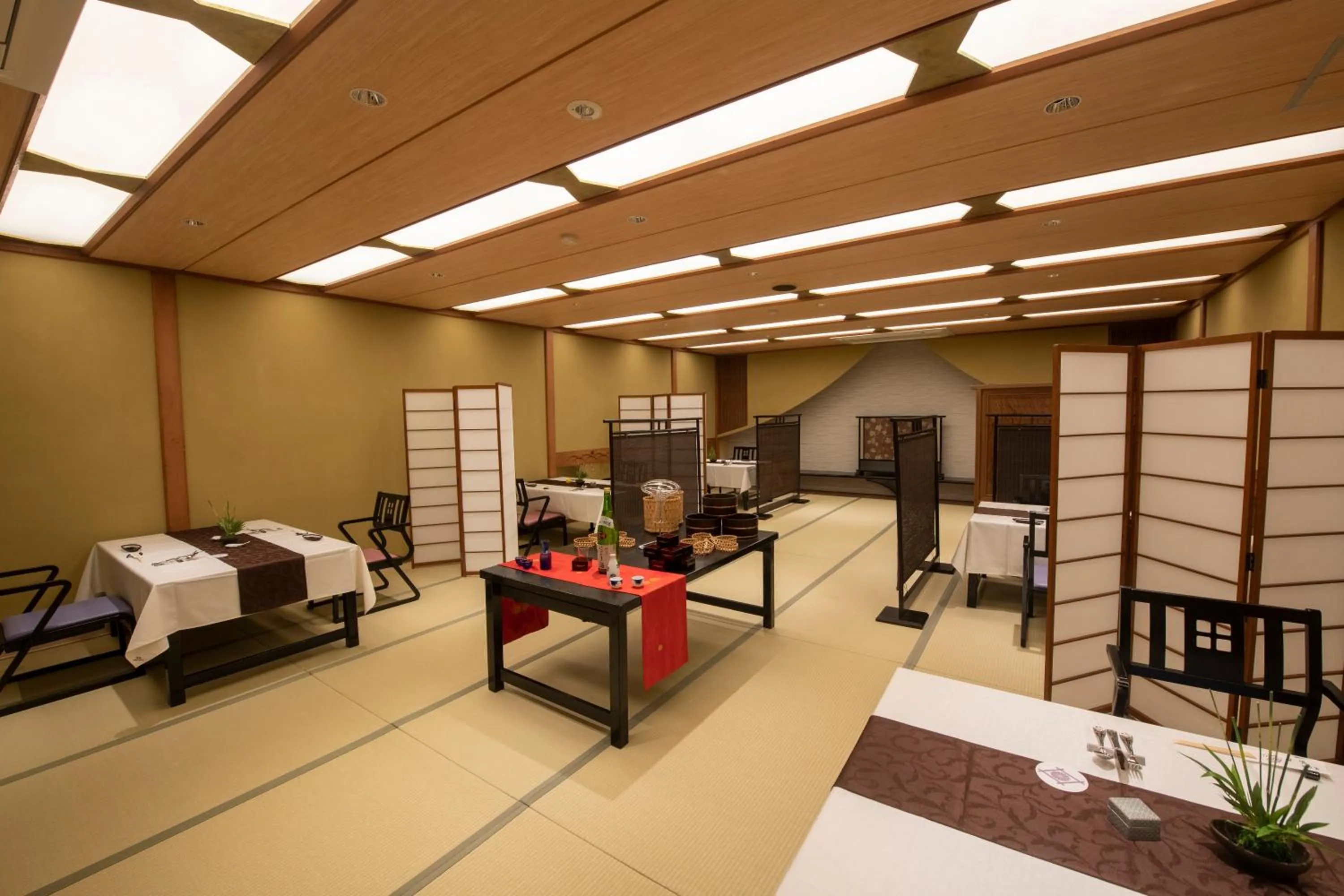 Restaurant/places to eat, Bed in Yukairo Kikuya