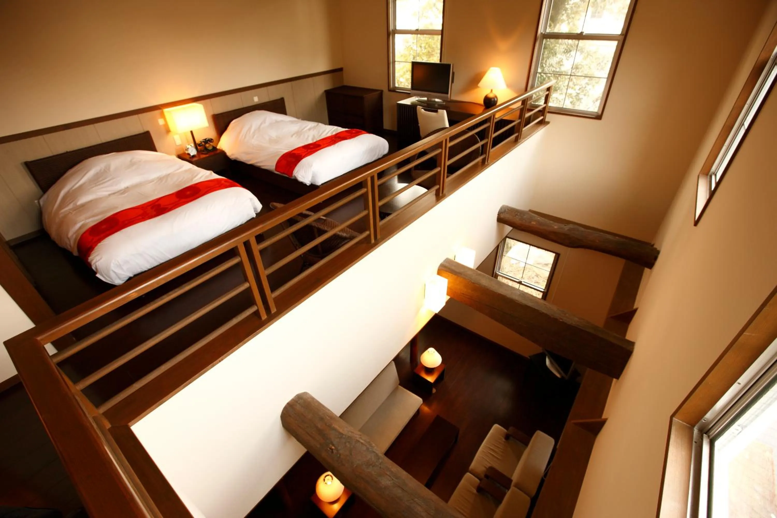 Photo of the whole room, Bed in Yukairo Kikuya