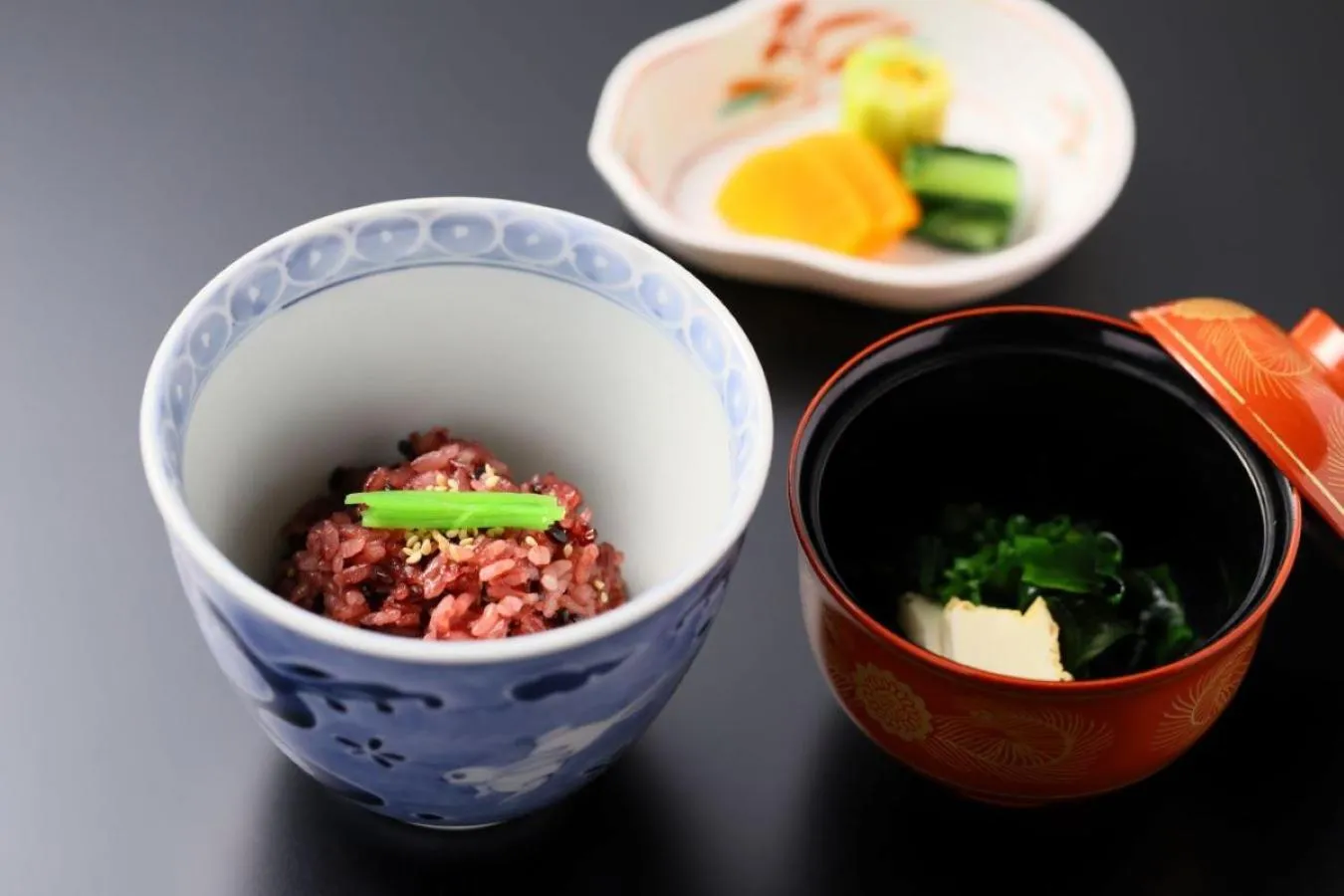 Food in Yukairo Kikuya