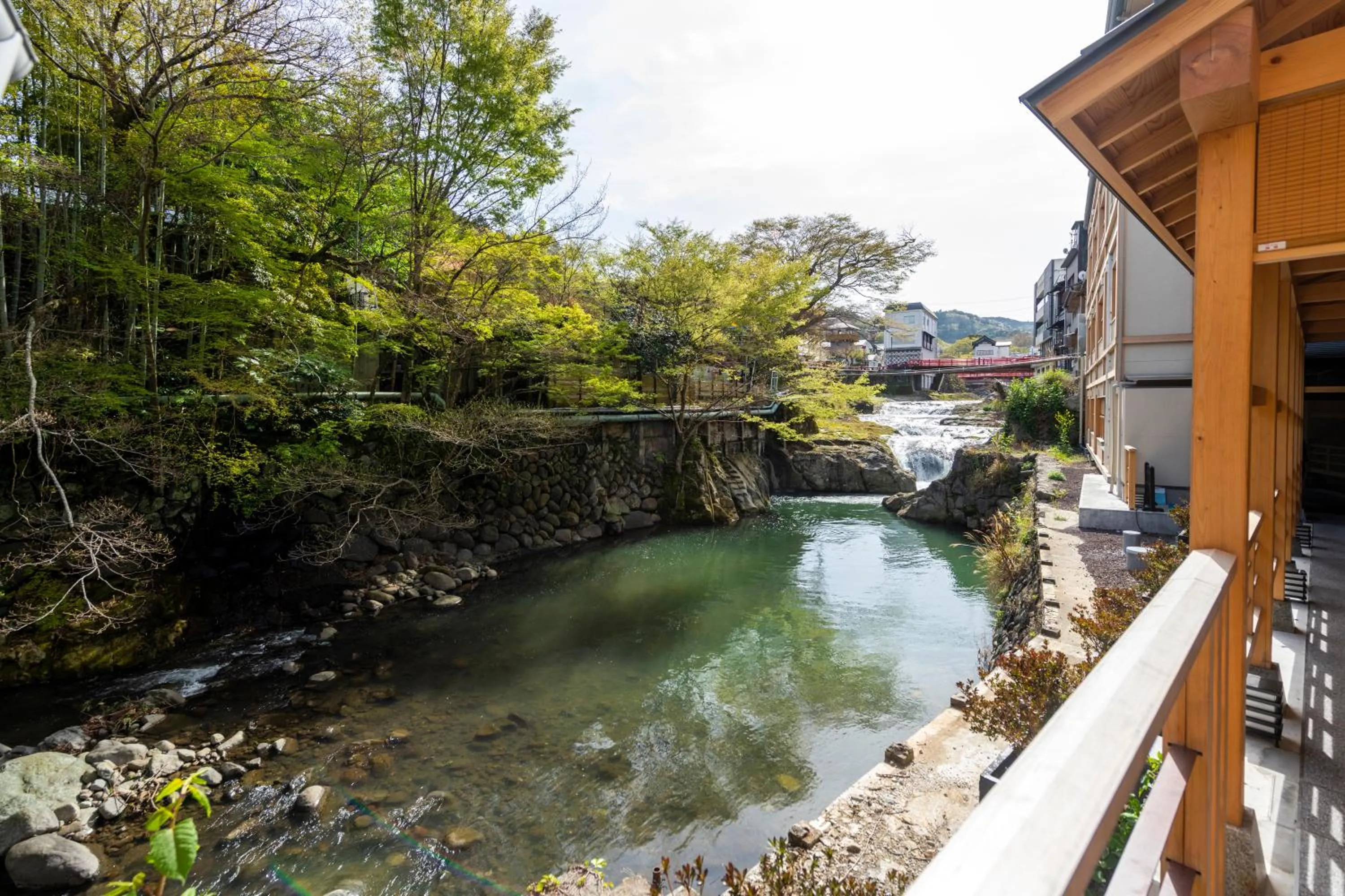 River view in Yukairo Kikuya
