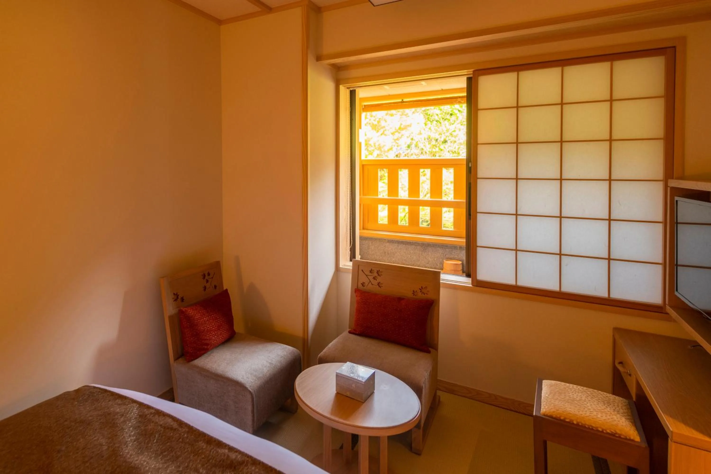 Photo of the whole room in Yukairo Kikuya