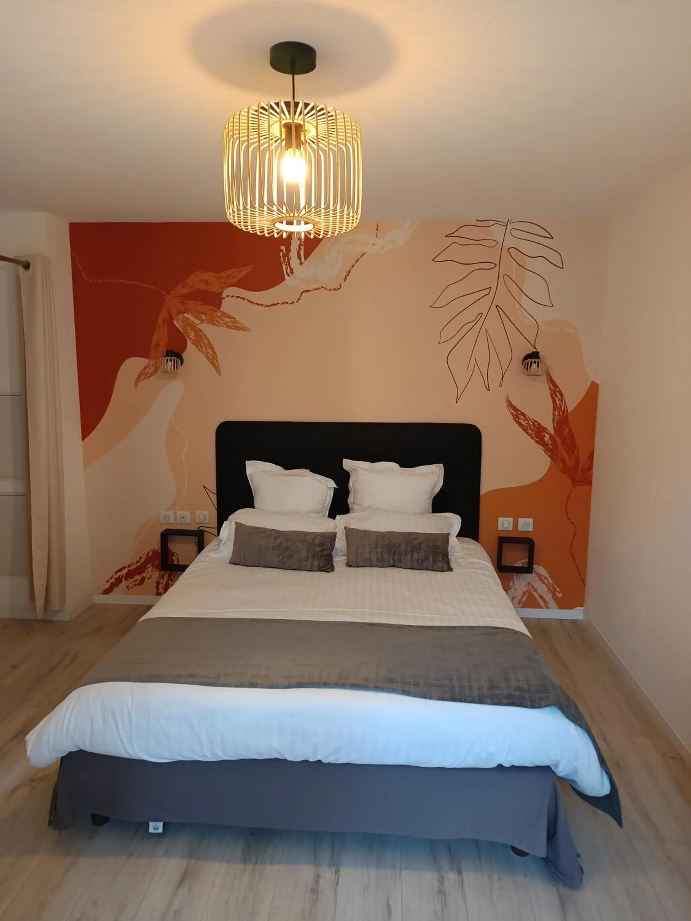 Bed in Villa'vi Lyon Est Chambres d'Hôtes