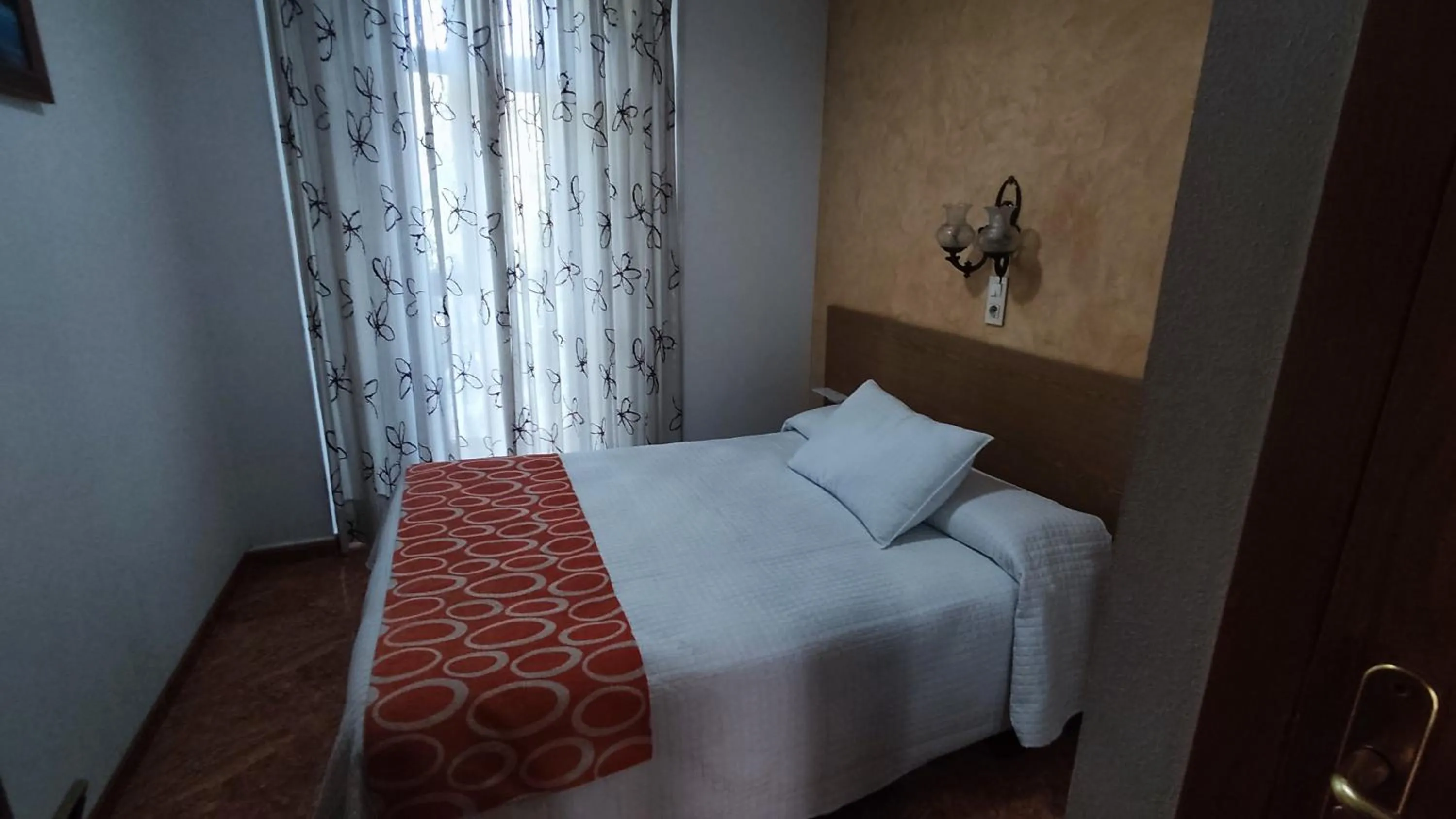 Bed in Pension Segura