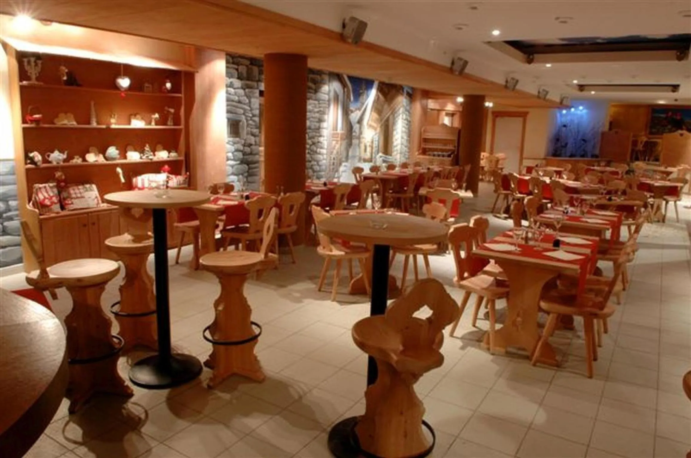 Restaurant/places to eat in Résidence Odalys L'Orée des Pistes