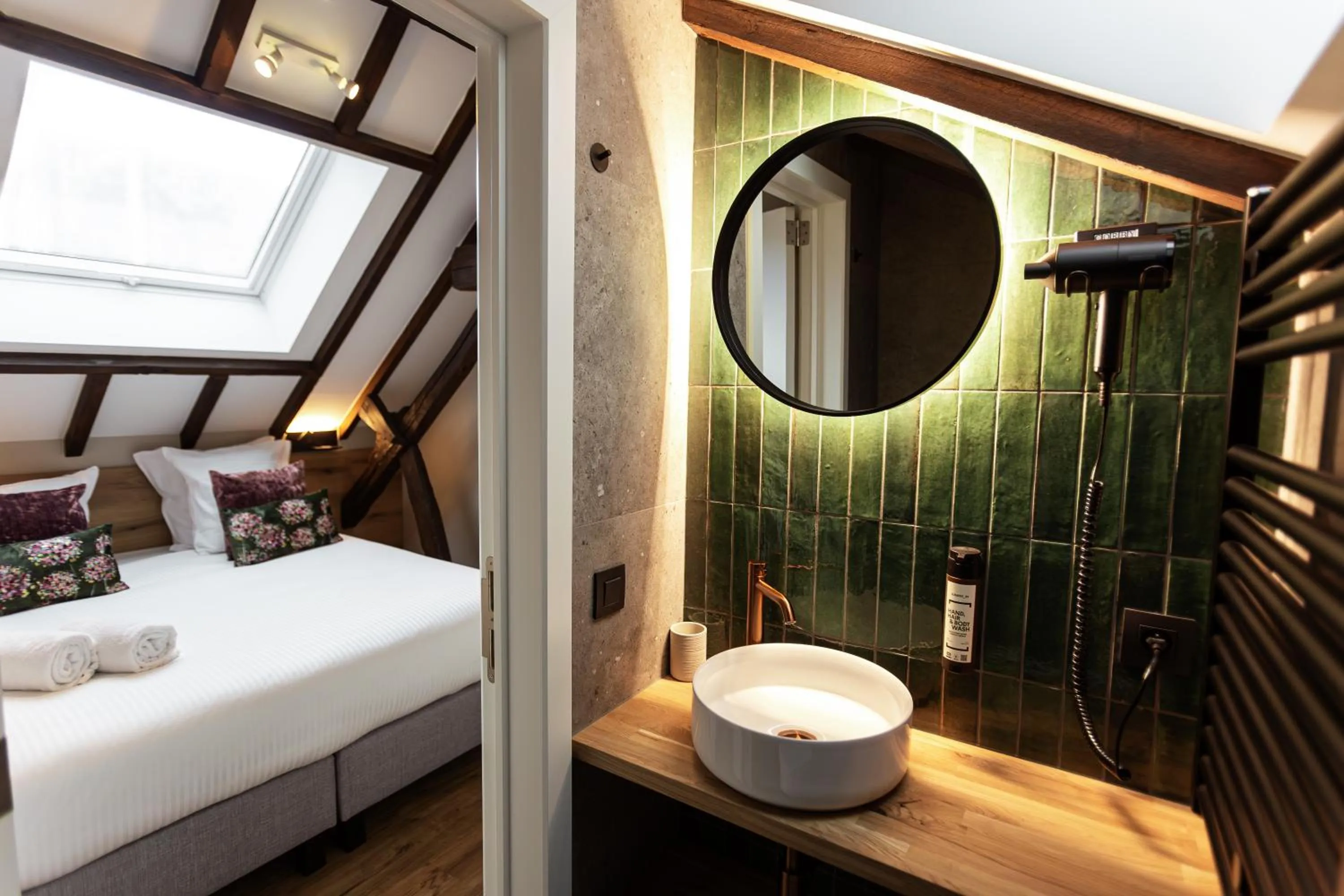 Bed in Hotel Onderbergen