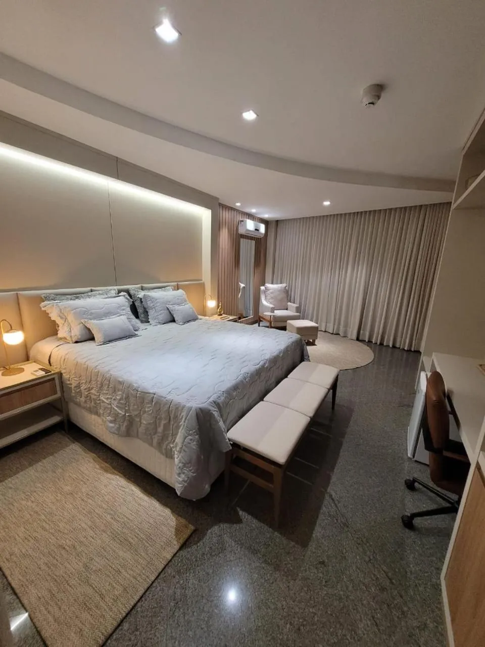 Bed in Lindóya Hotel