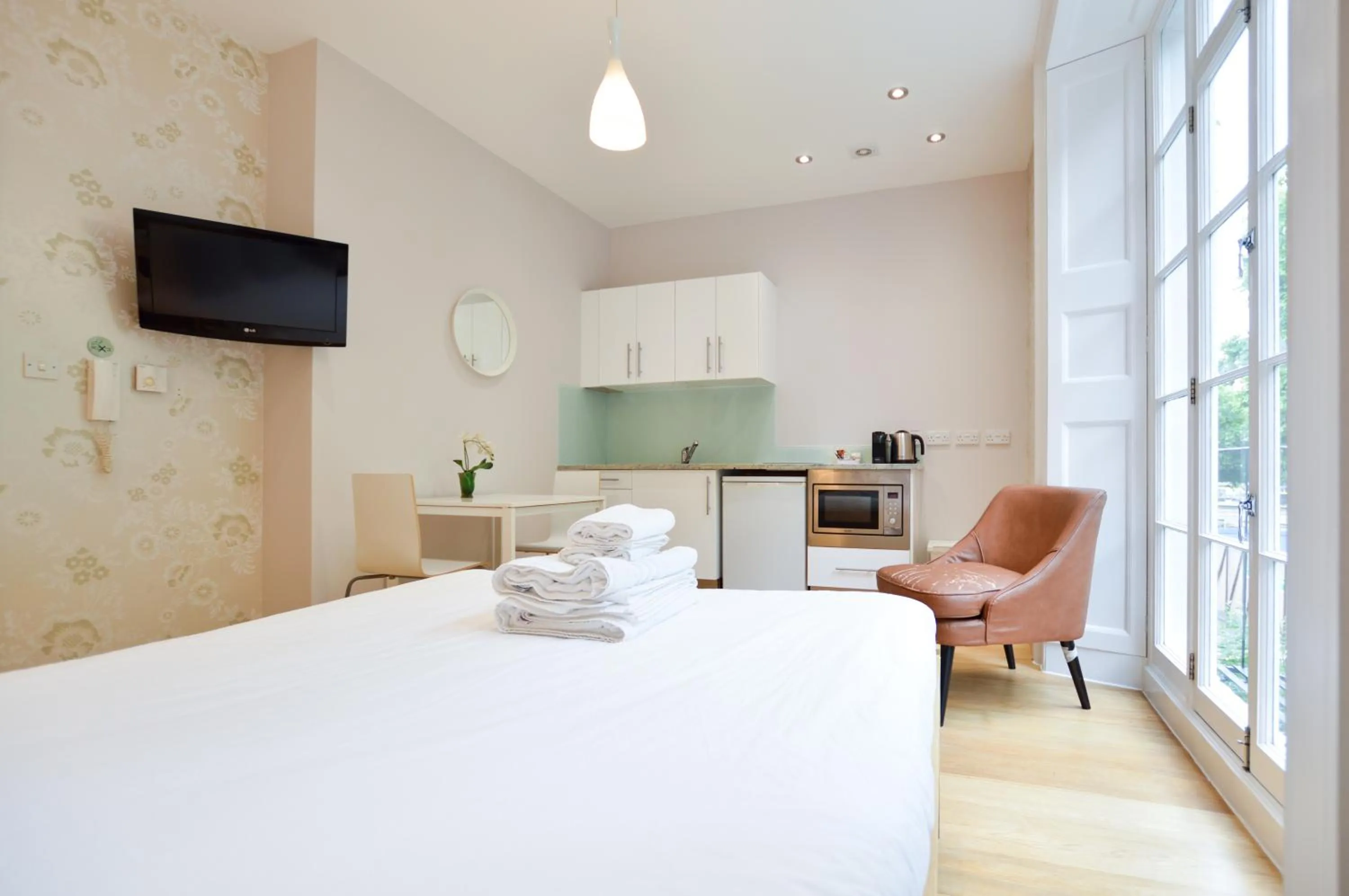 Bed in Paddington Green Serviced Apartments by Concept Apartments
