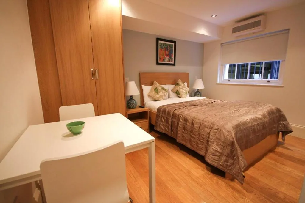 Photo of the whole room, Bed in Paddington Green Serviced Apartments by Concept Apartments