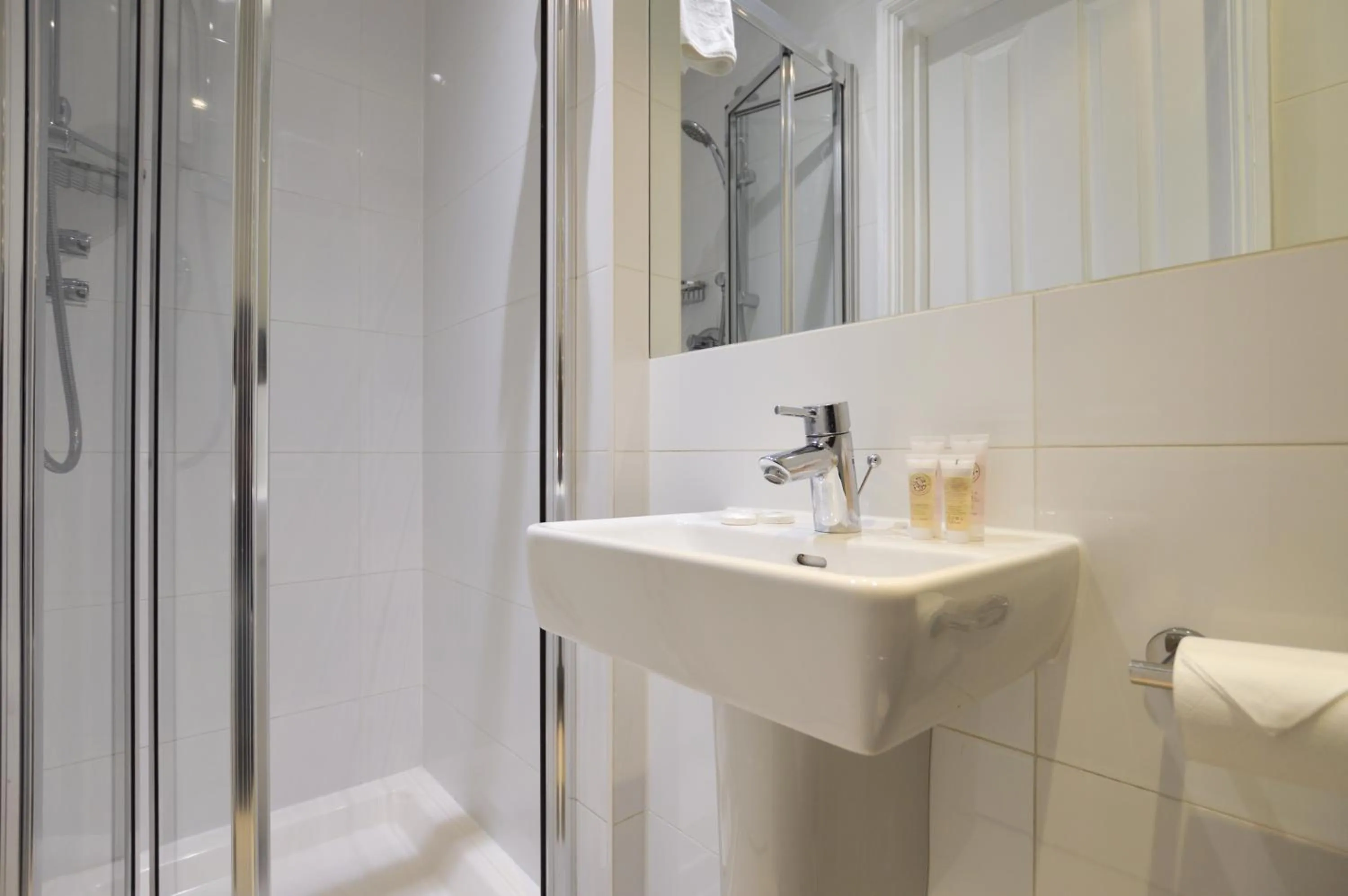 Bathroom in Paddington Green Serviced Apartments by Concept Apartments