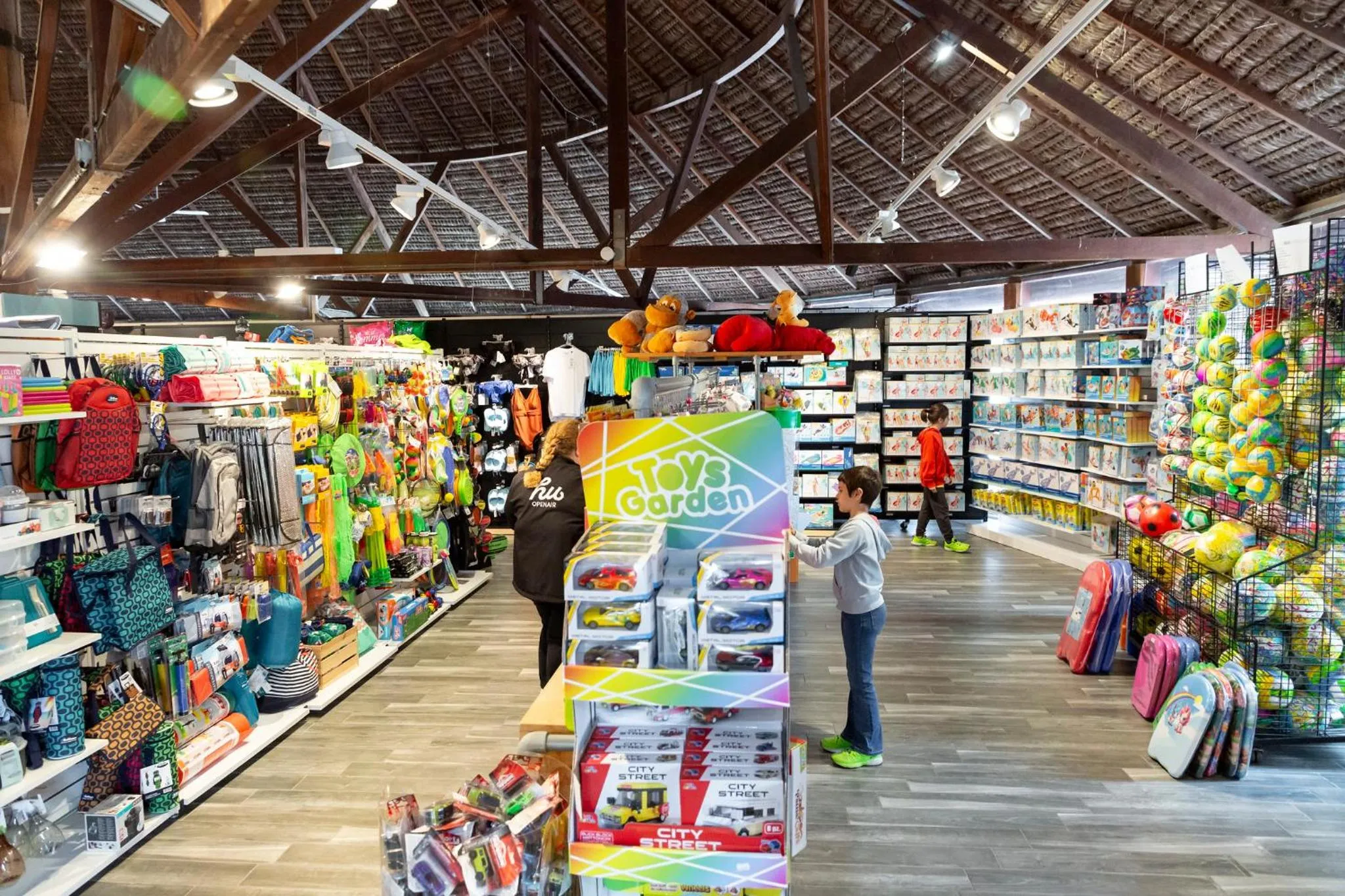 hu Park Albatros village