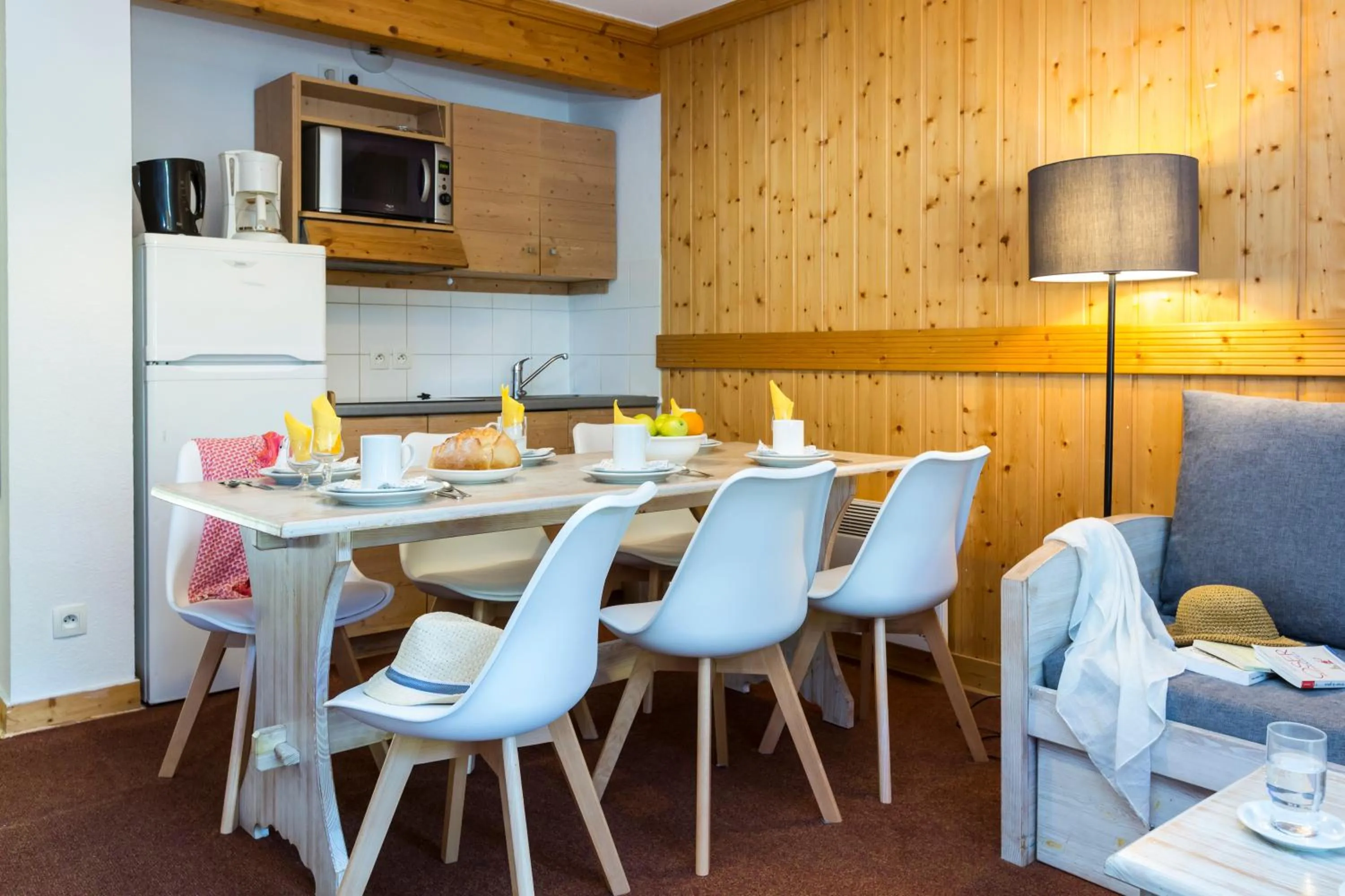 Seating area in Résidence Odalys Les Chalets de l'Arvan II